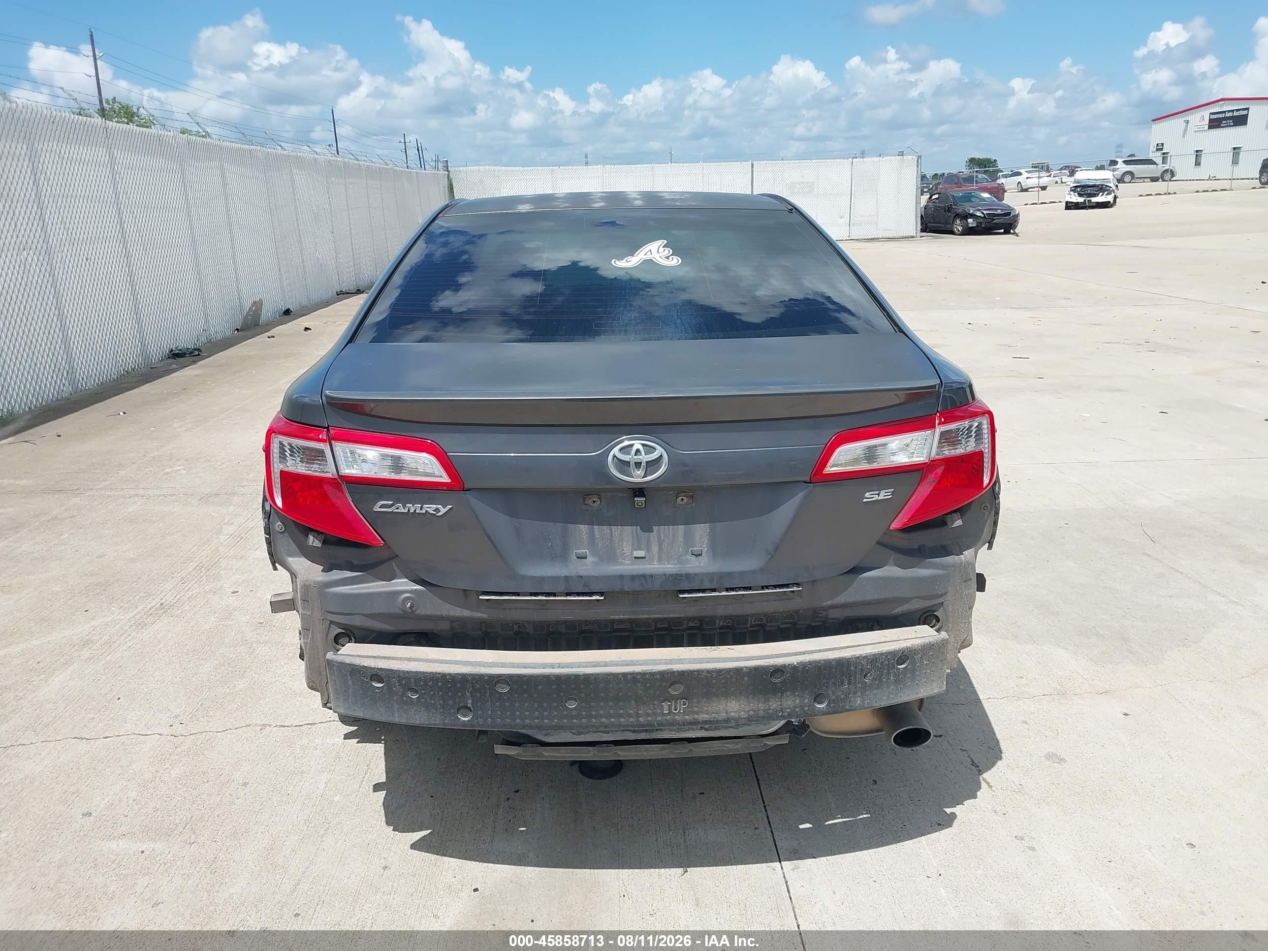2013 Toyota Camry Se Gray vin: 4T1BF1FK2DU246029