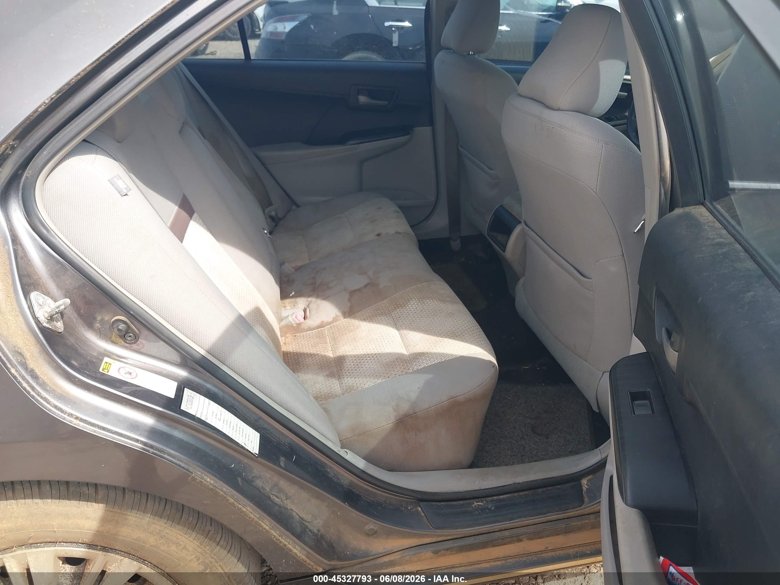 2013 Toyota Camry Le Gray vin: 4T1BF1FK2DU255586