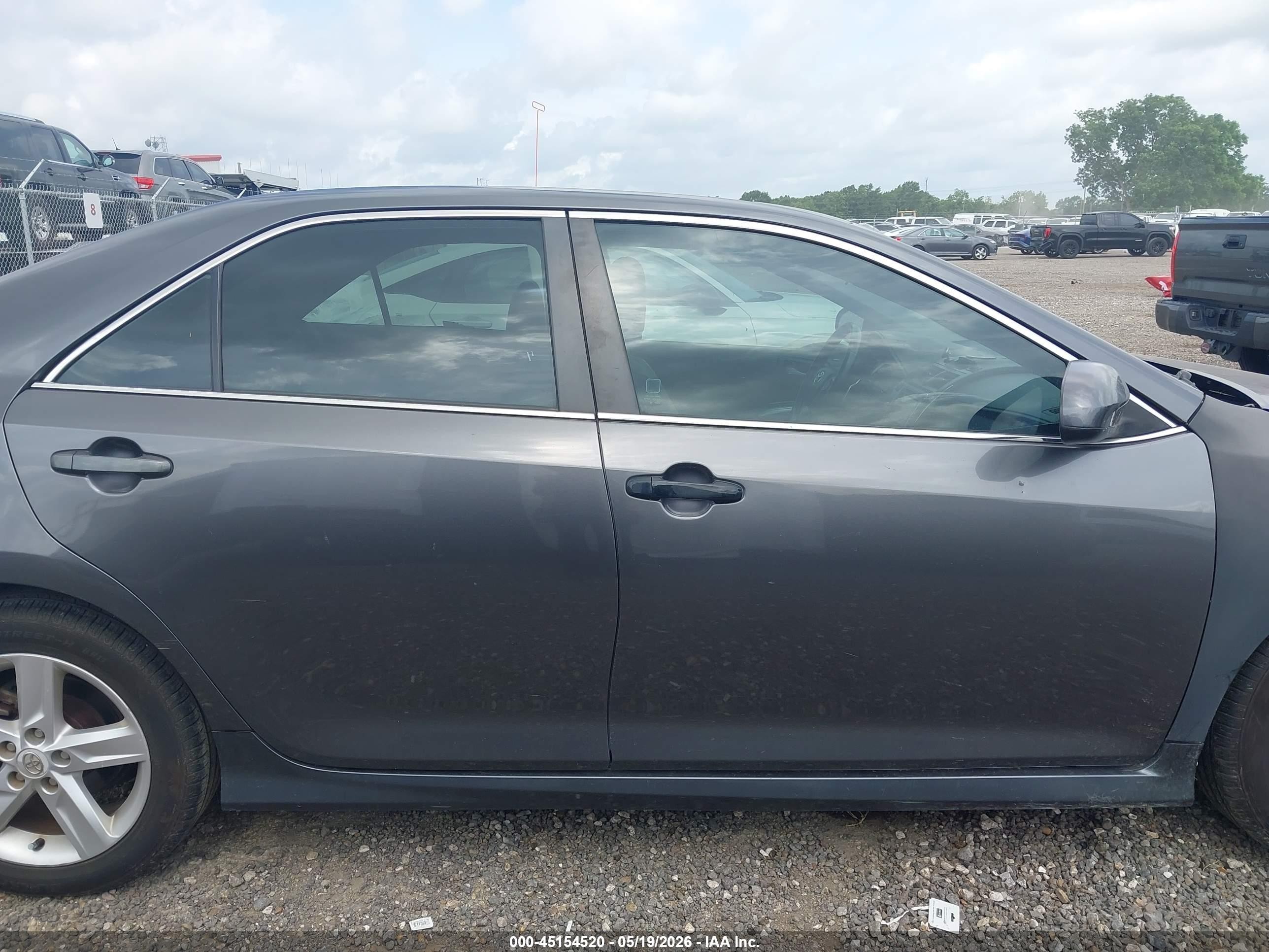 2013 Toyota Camry Se Gray vin: 4T1BF1FK2DU264191