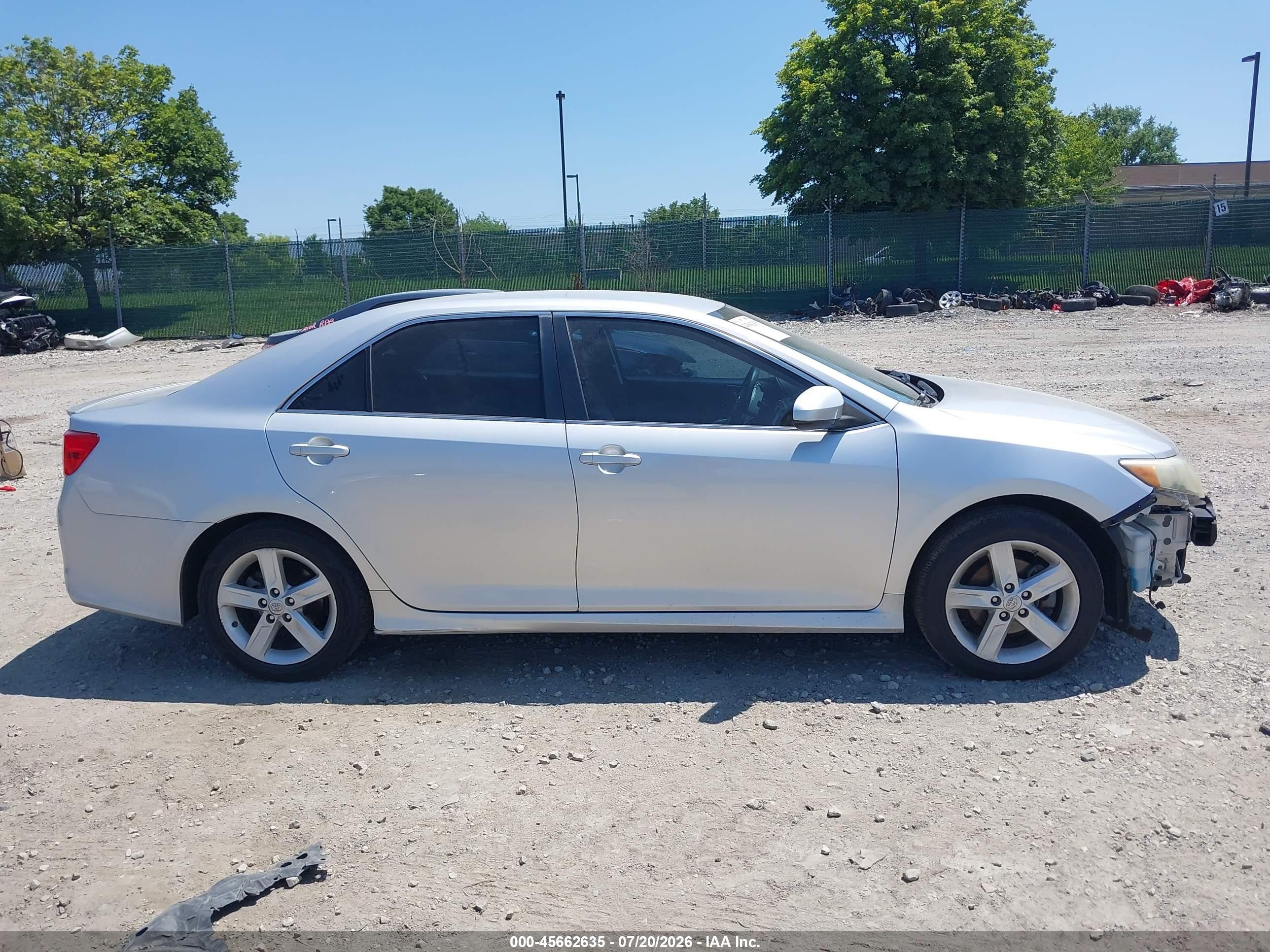 2013 Toyota Camry Se Silver vin: 4T1BF1FK2DU270928
