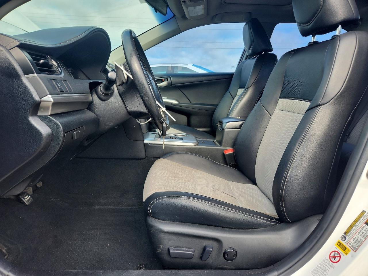 2013 Toyota Camry Se White vin: 4T1BF1FK2DU280231