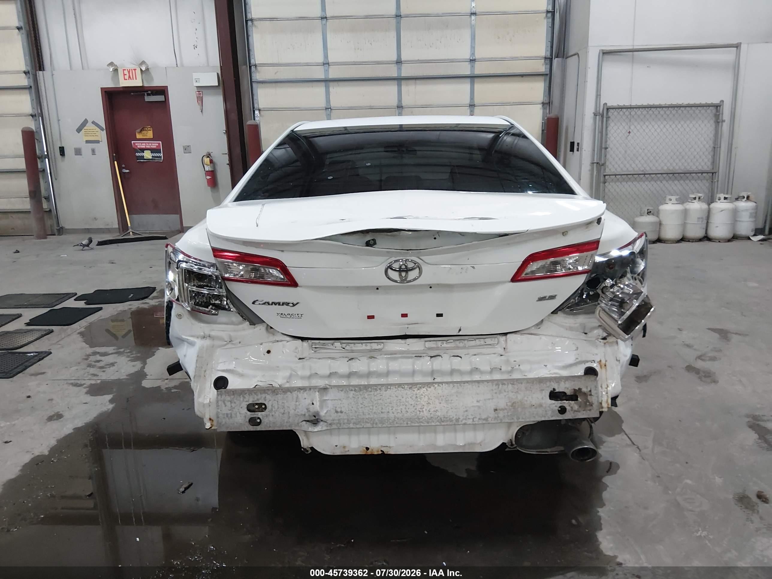 2013 Toyota Camry Se White vin: 4T1BF1FK2DU638492
