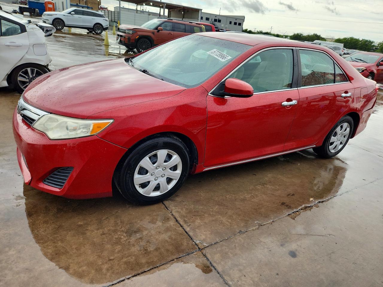 2013 Toyota Camry Le Red vin: 4T1BF1FK2DU645250