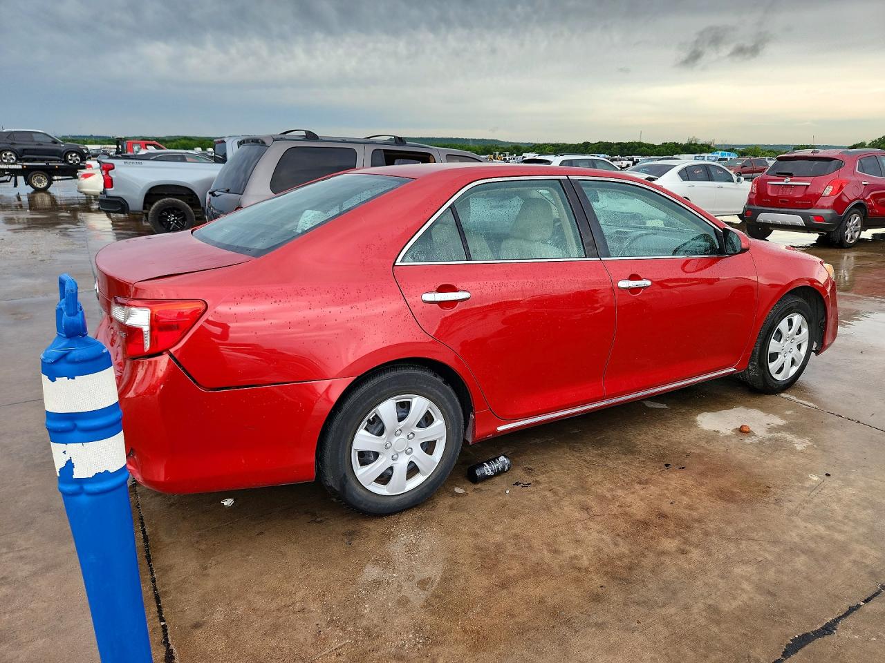 2013 Toyota Camry Le Red vin: 4T1BF1FK2DU645250