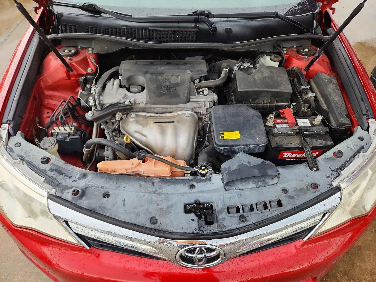 2013 Toyota Camry Le Red vin: 4T1BF1FK2DU645250