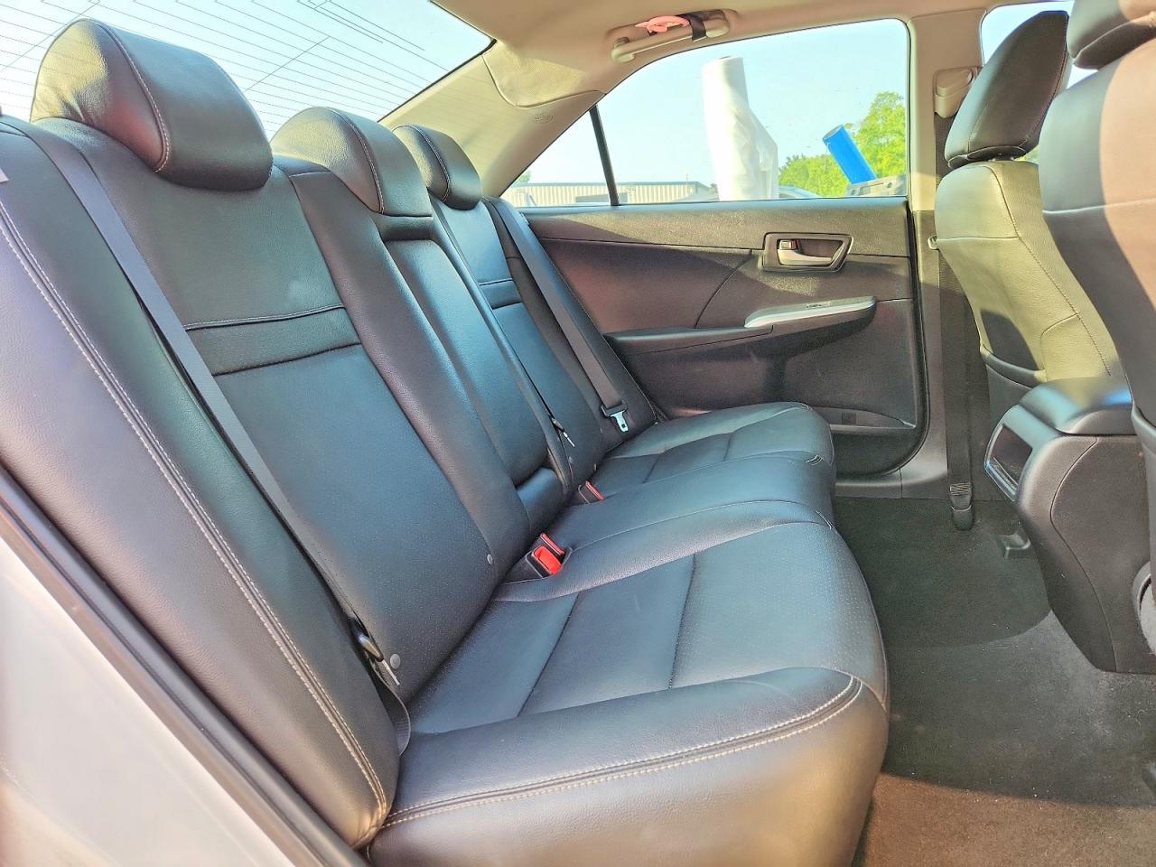 2013 Toyota Camry Se White vin: 4T1BF1FK2DU652392