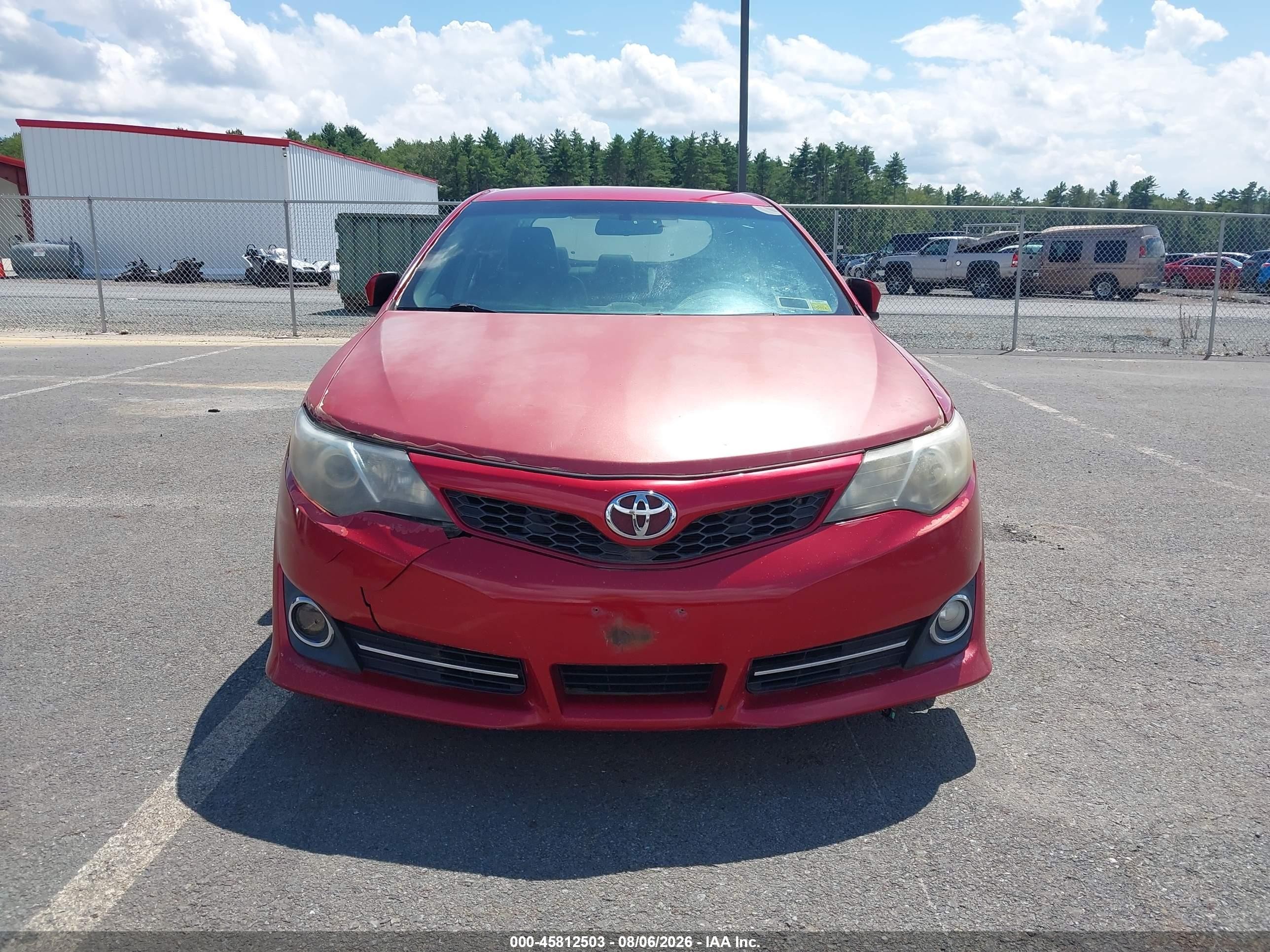 2013 Toyota Camry Se Red vin: 4T1BF1FK2DU657107