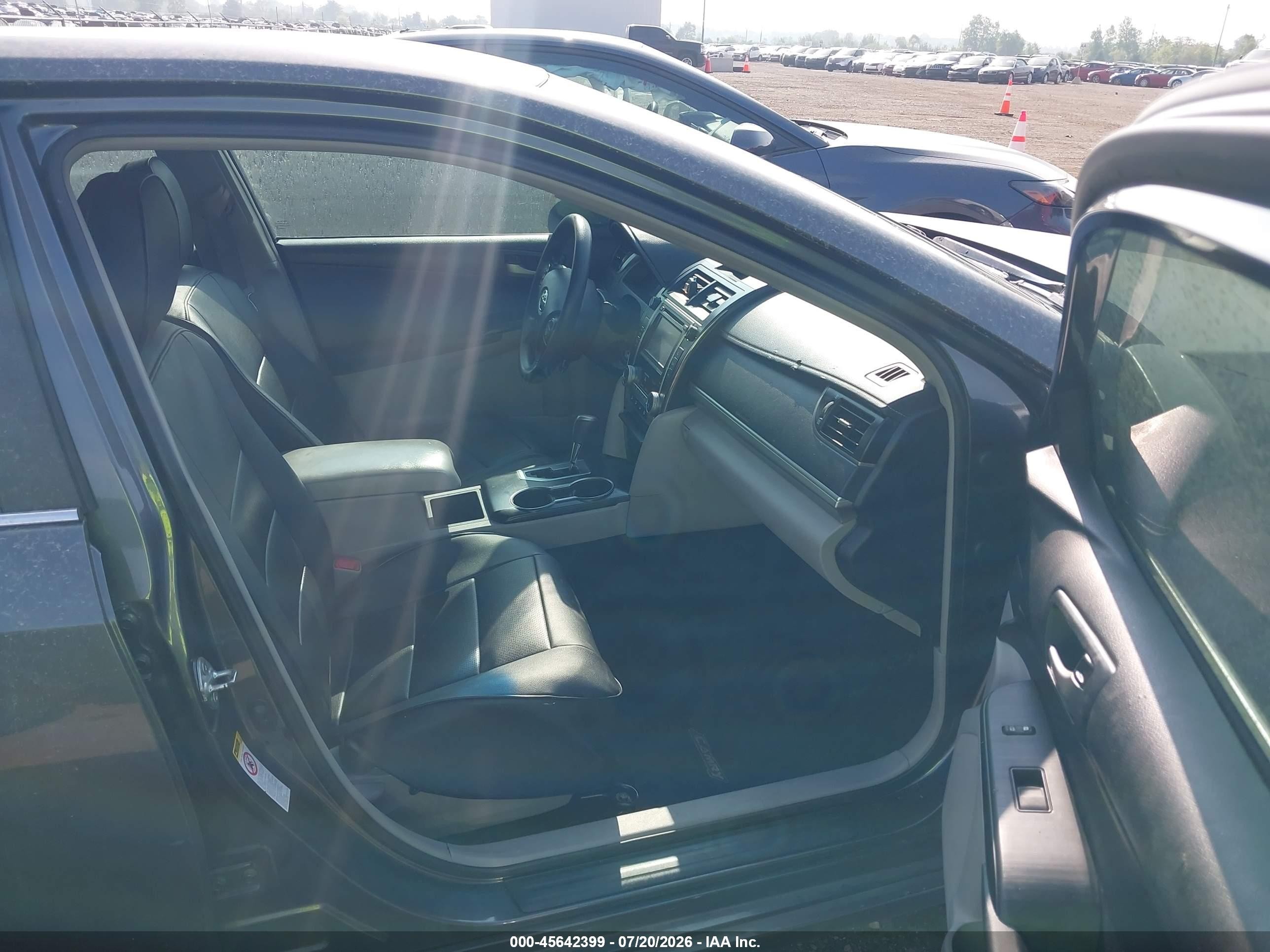 2013 Toyota Camry L Серый vin: 4T1BF1FK2DU673954