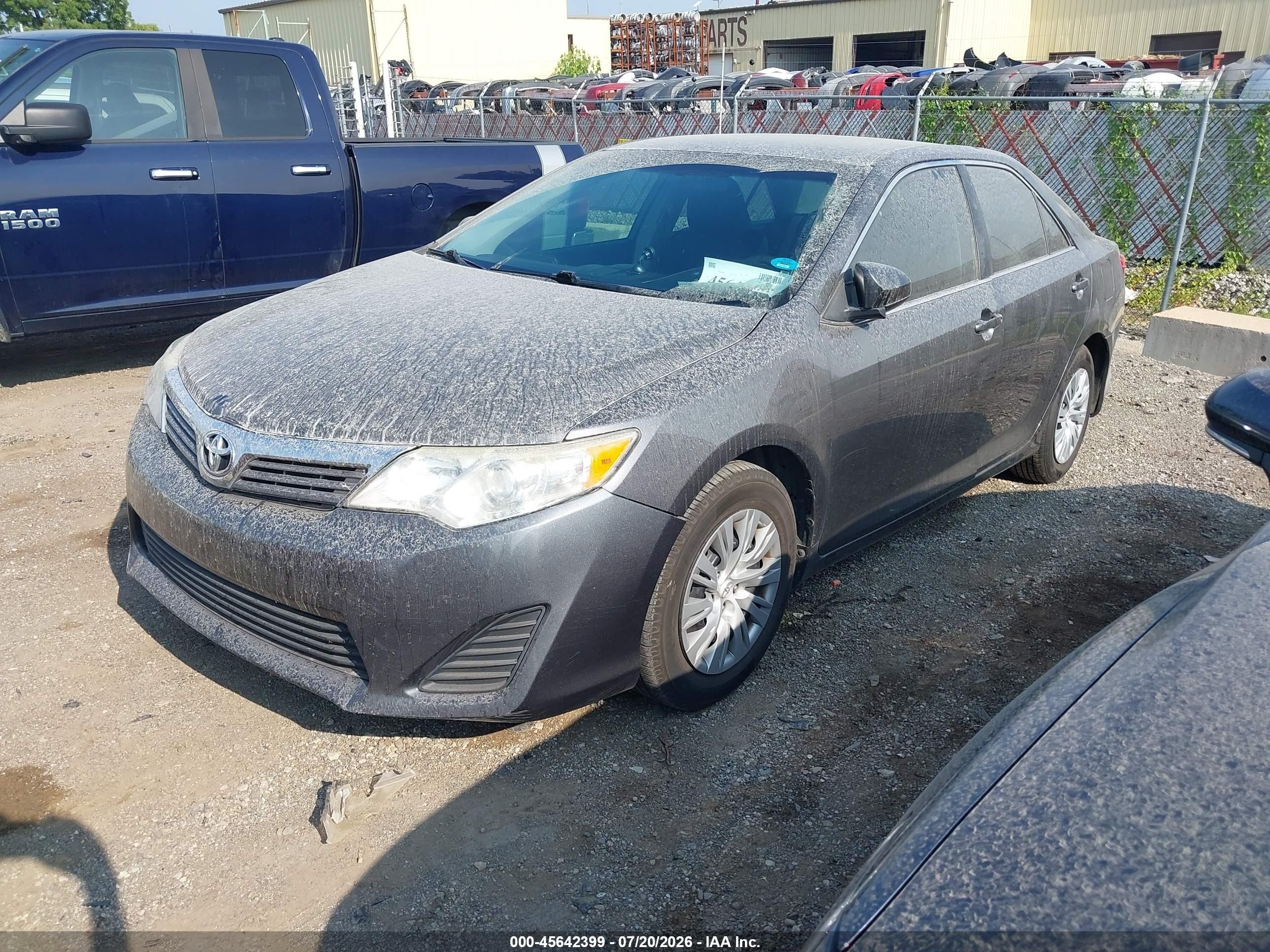 2013 Toyota Camry L Серый vin: 4T1BF1FK2DU673954