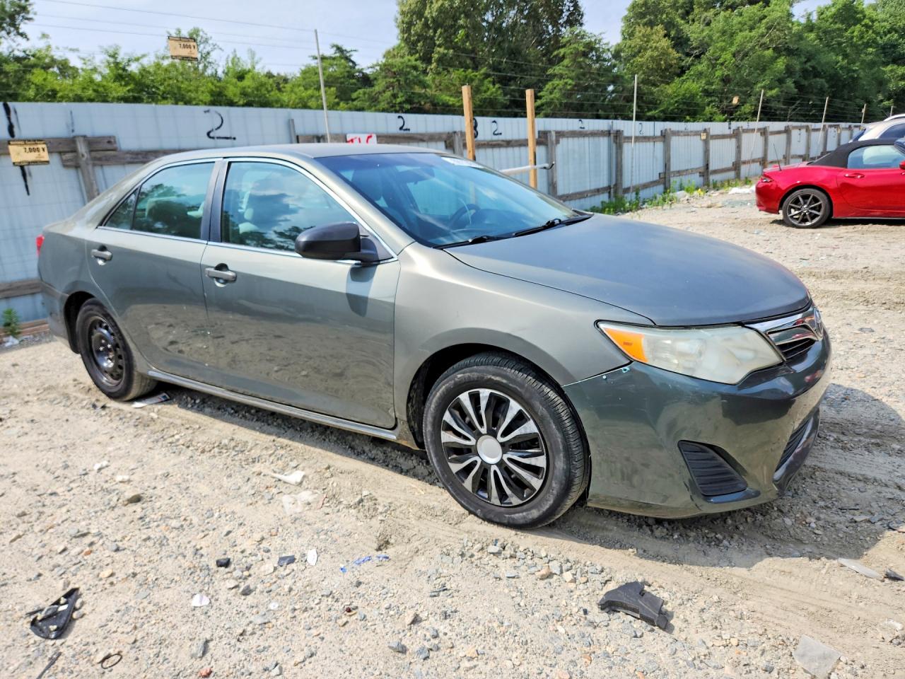 2013 Toyota Camry Le Серый vin: 4T1BF1FK2DU677051