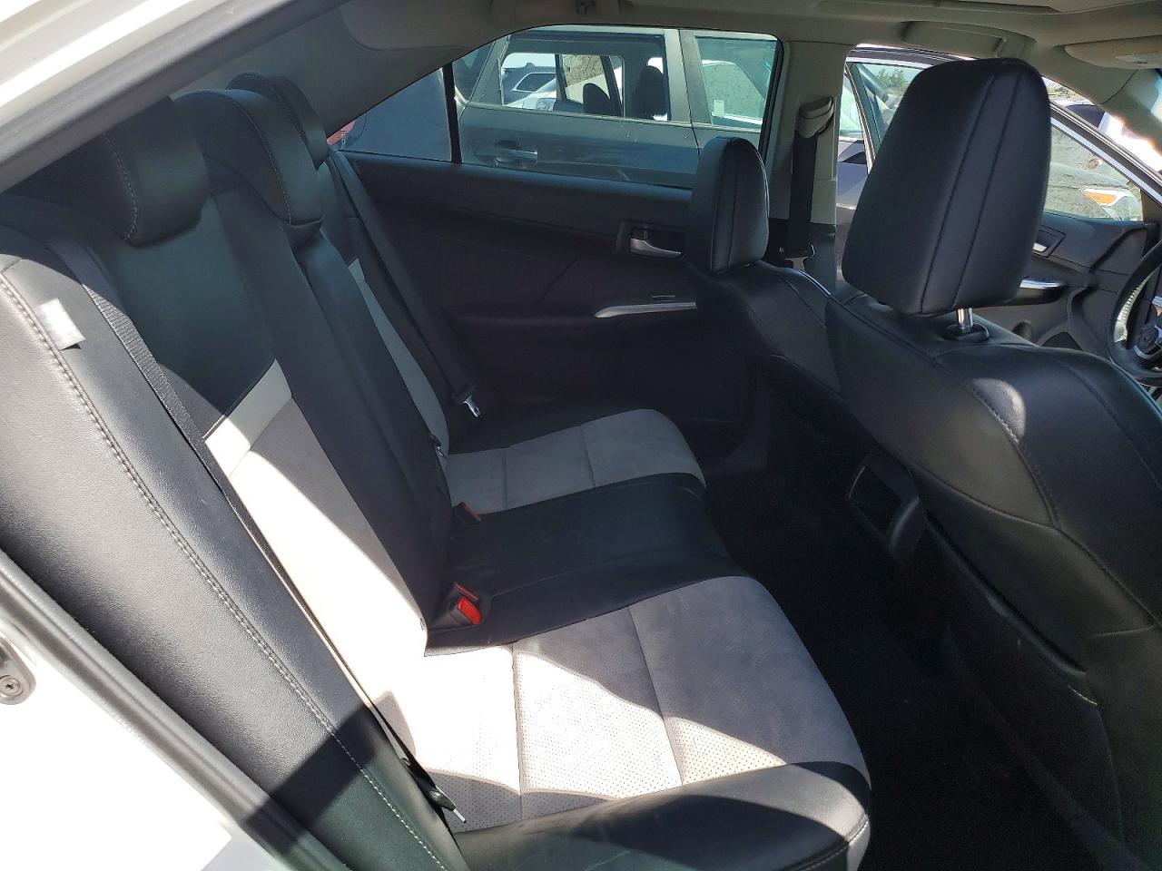 2013 Toyota Camry Se White vin: 4T1BF1FK2DU694402