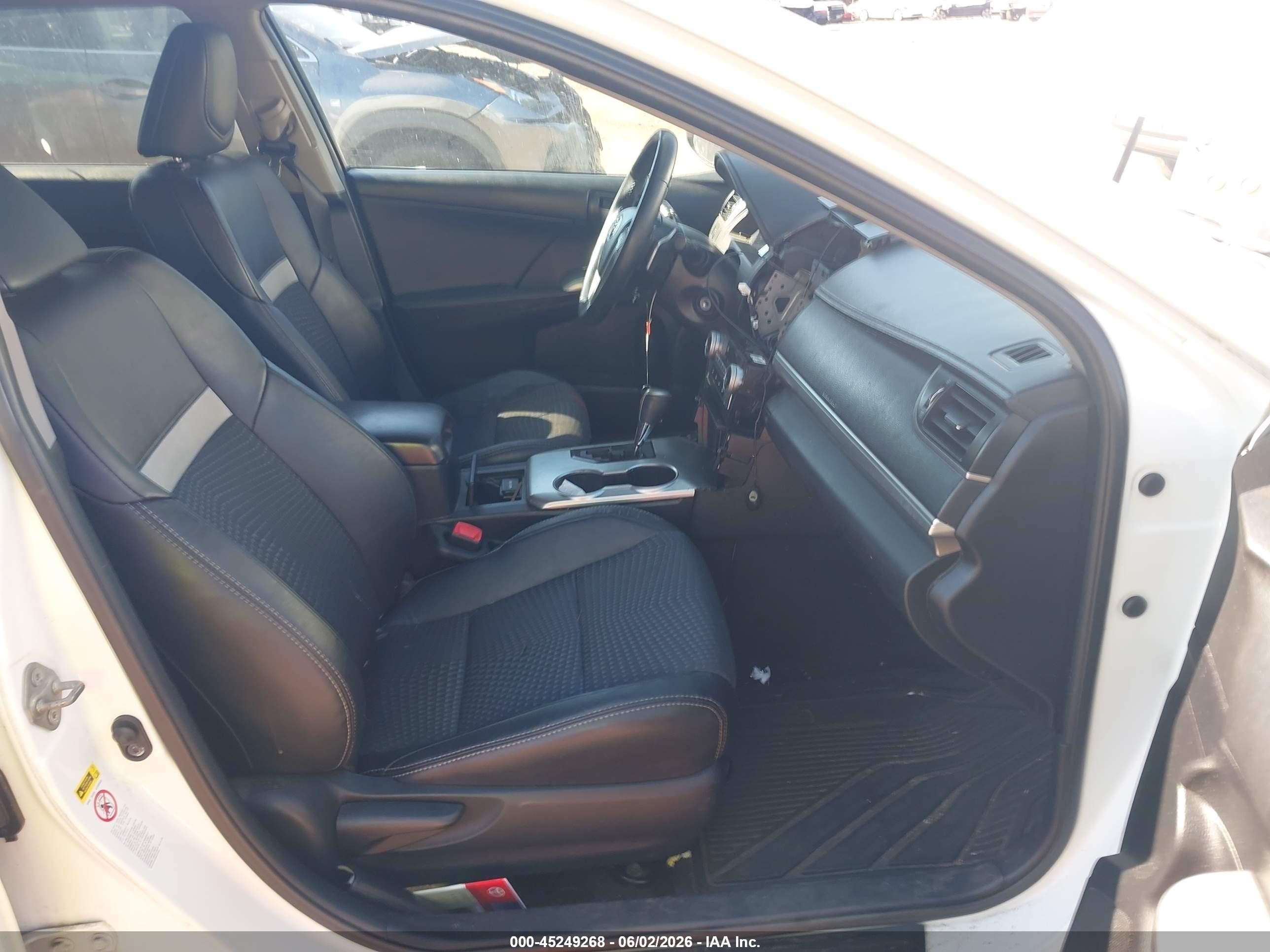 2013 Toyota Camry Se White vin: 4T1BF1FK2DU699650