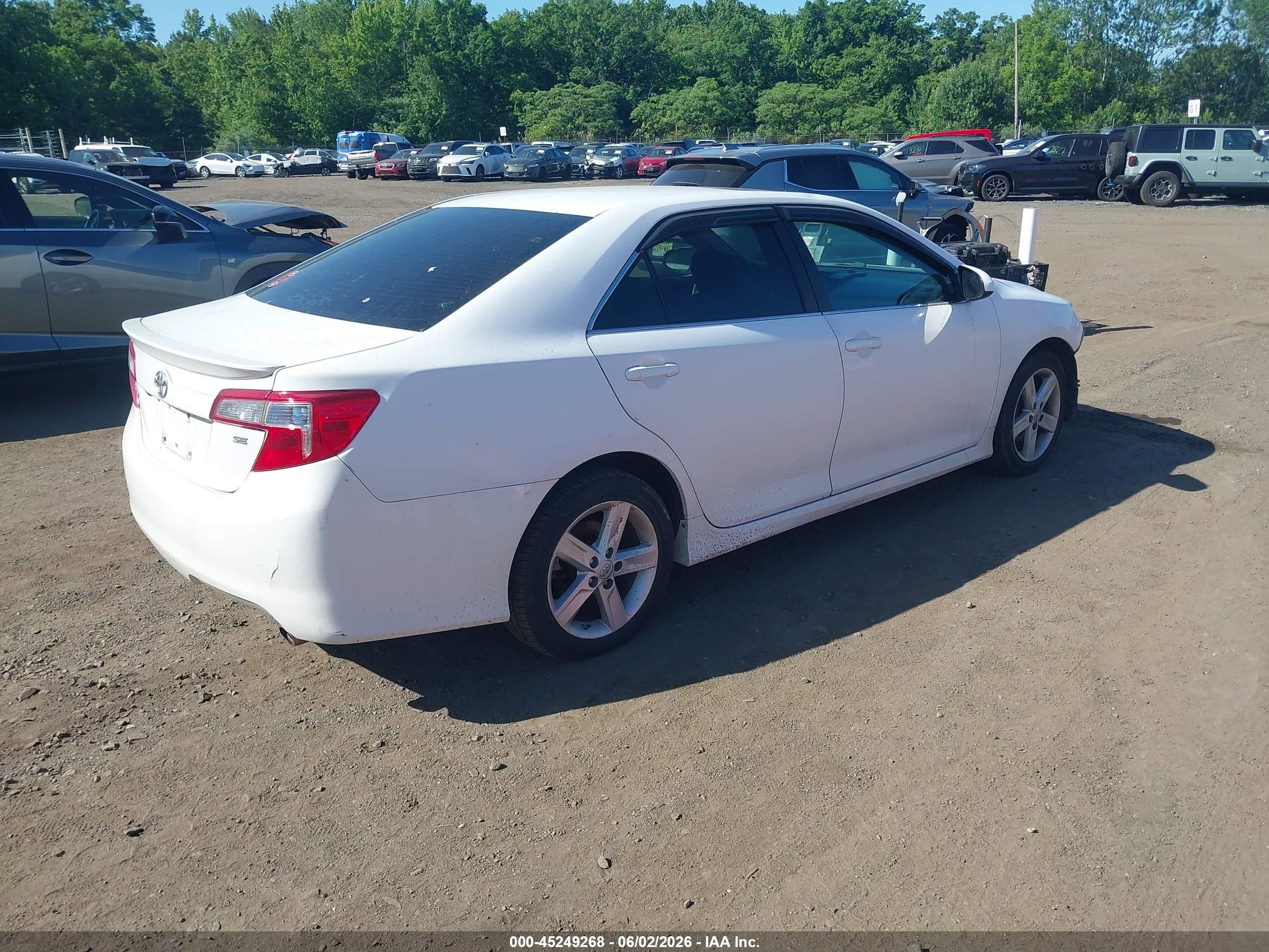 2013 Toyota Camry Se White vin: 4T1BF1FK2DU699650