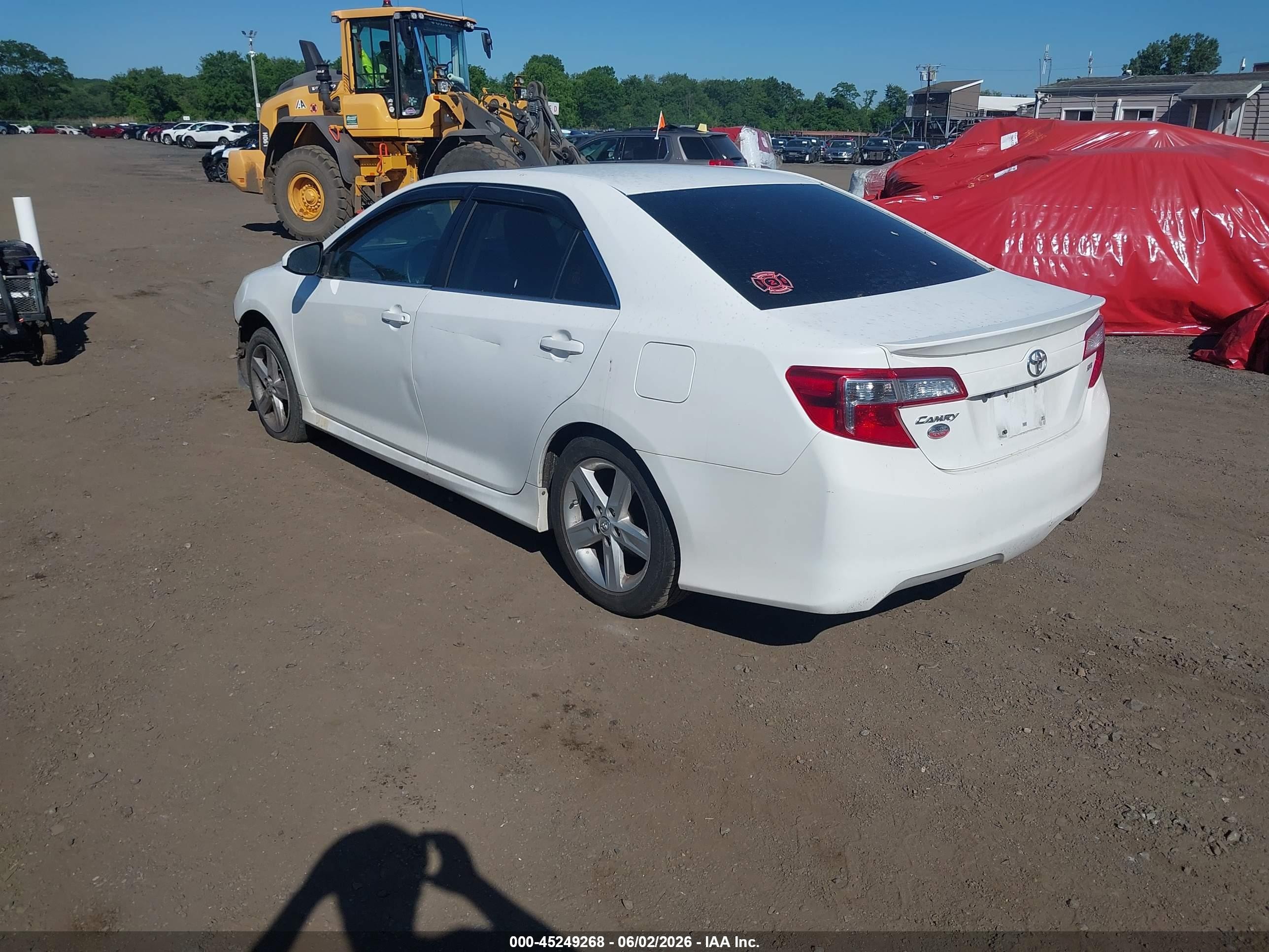 2013 Toyota Camry Se White vin: 4T1BF1FK2DU699650