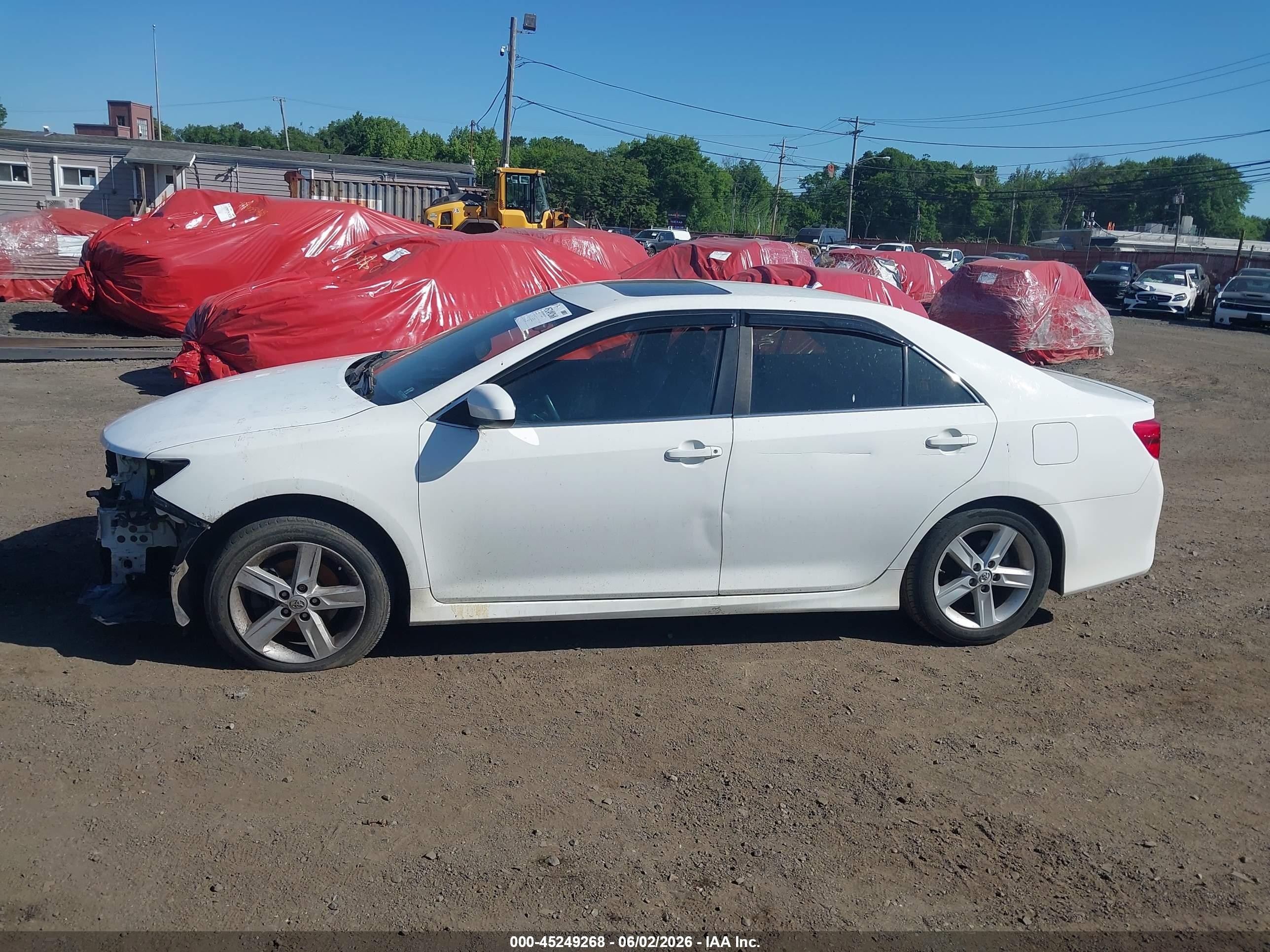 2013 Toyota Camry Se White vin: 4T1BF1FK2DU699650