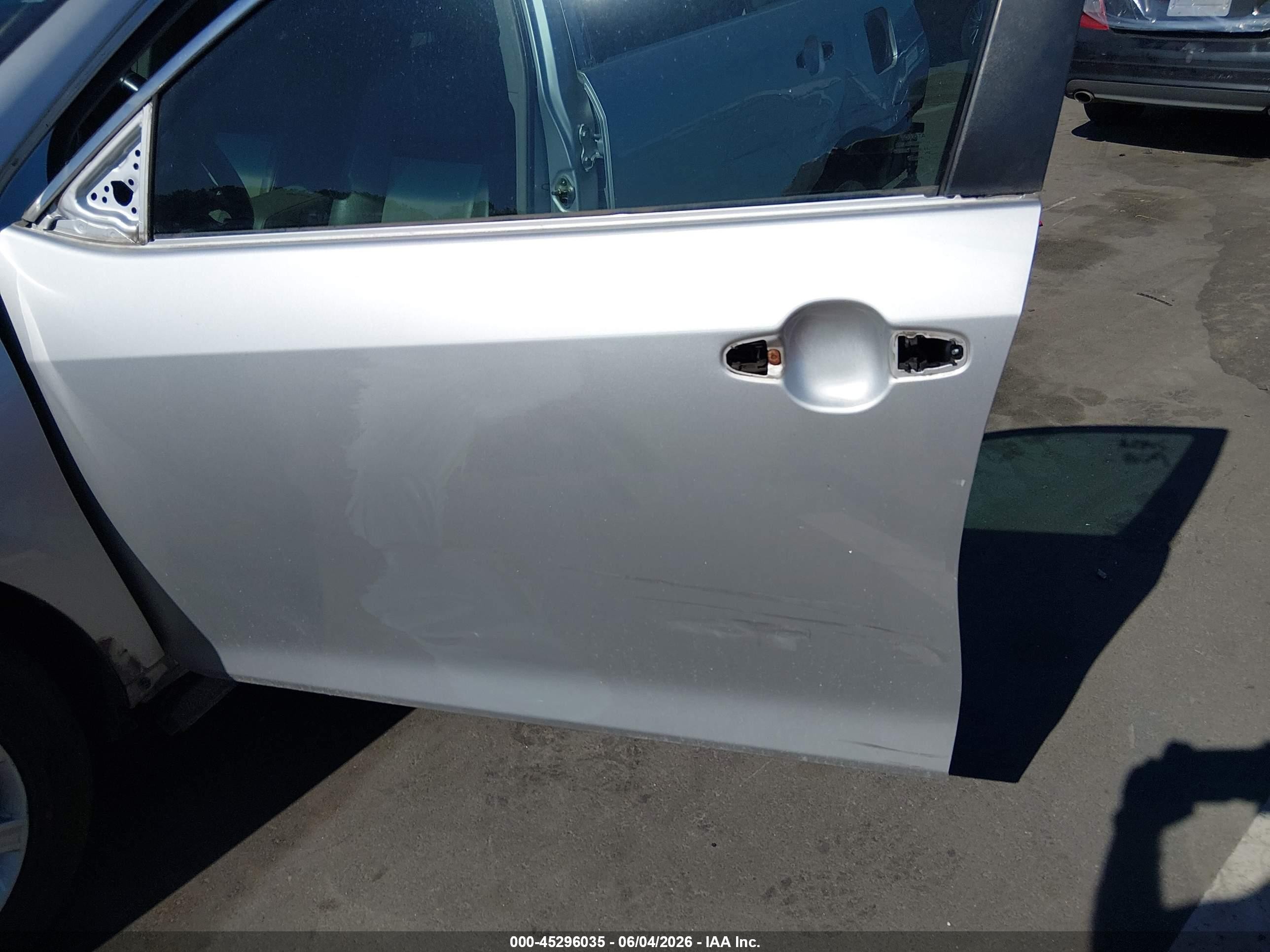 2013 Toyota Camry Xle Silver vin: 4T1BF1FK2DU707892