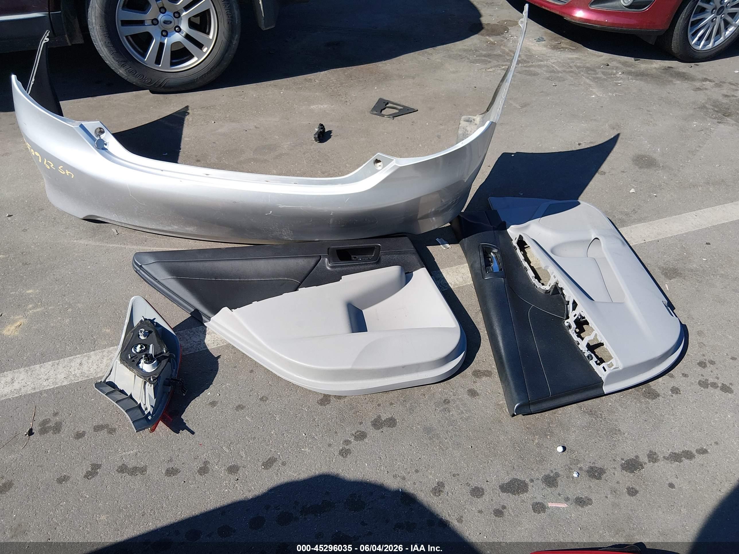 2013 Toyota Camry Xle Silver vin: 4T1BF1FK2DU707892