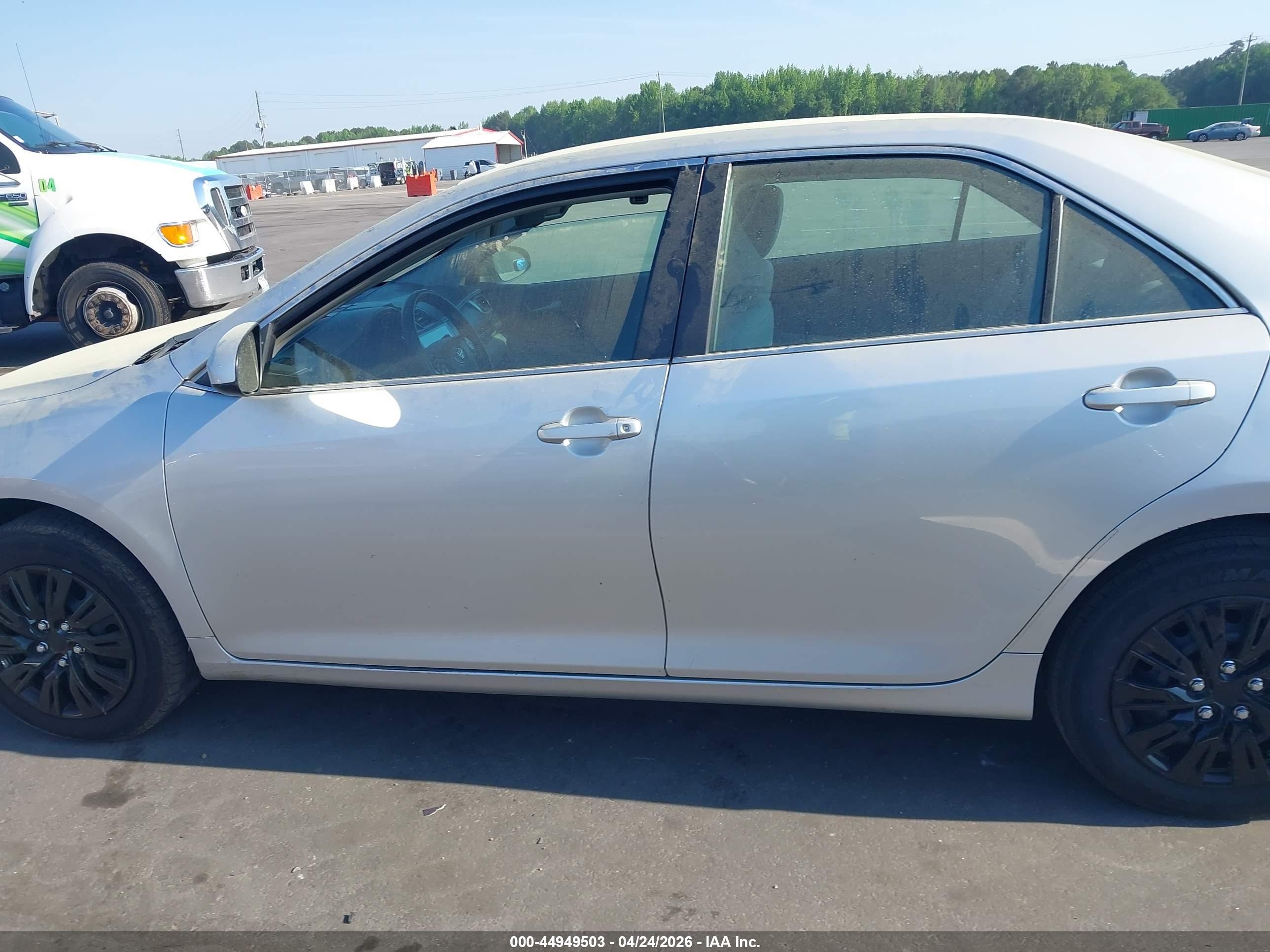2013 Toyota Camry L Gray vin: 4T1BF1FK2DU718617