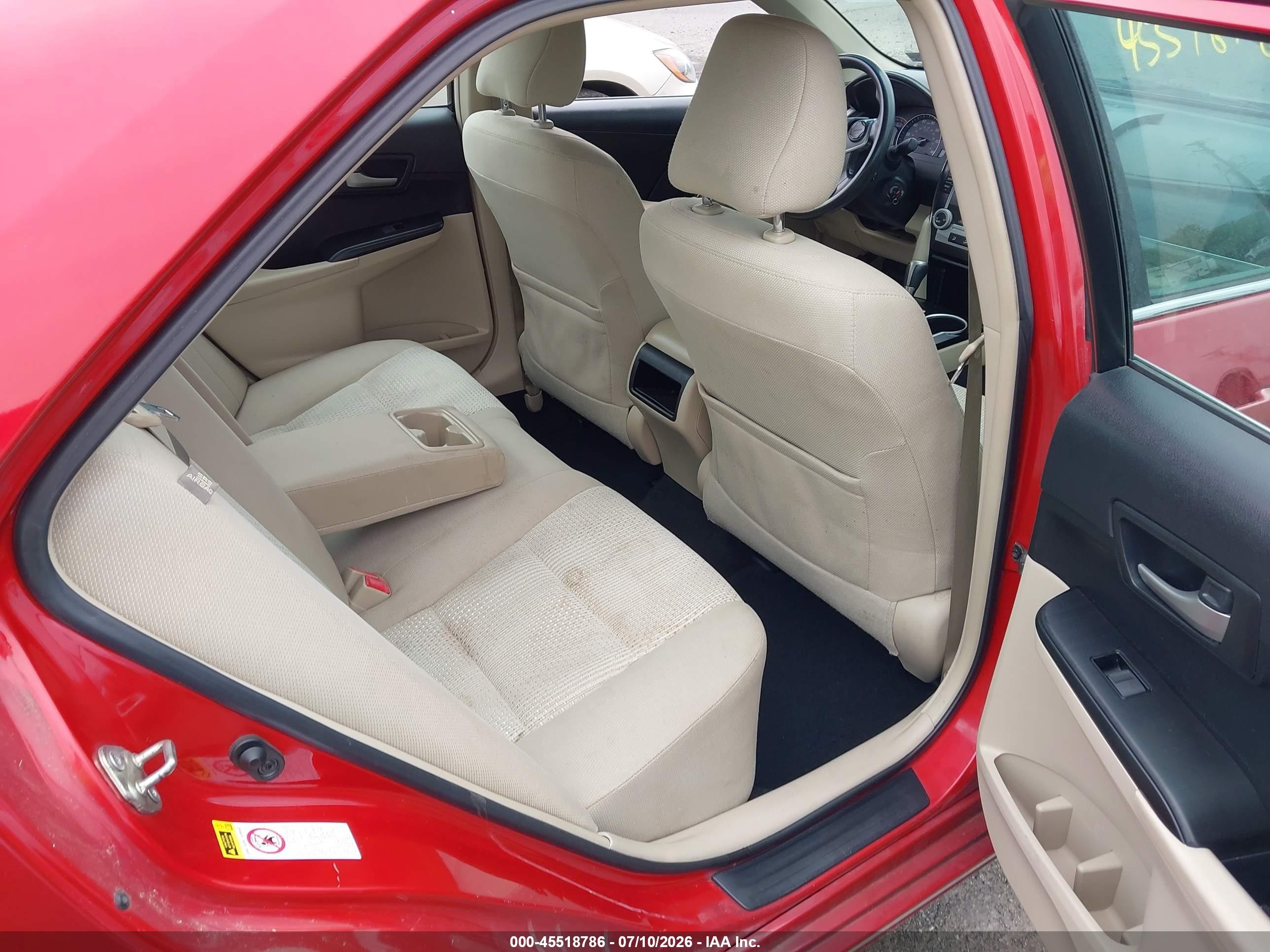 2013 Toyota Camry Le Красный vin: 4T1BF1FK2DU724420