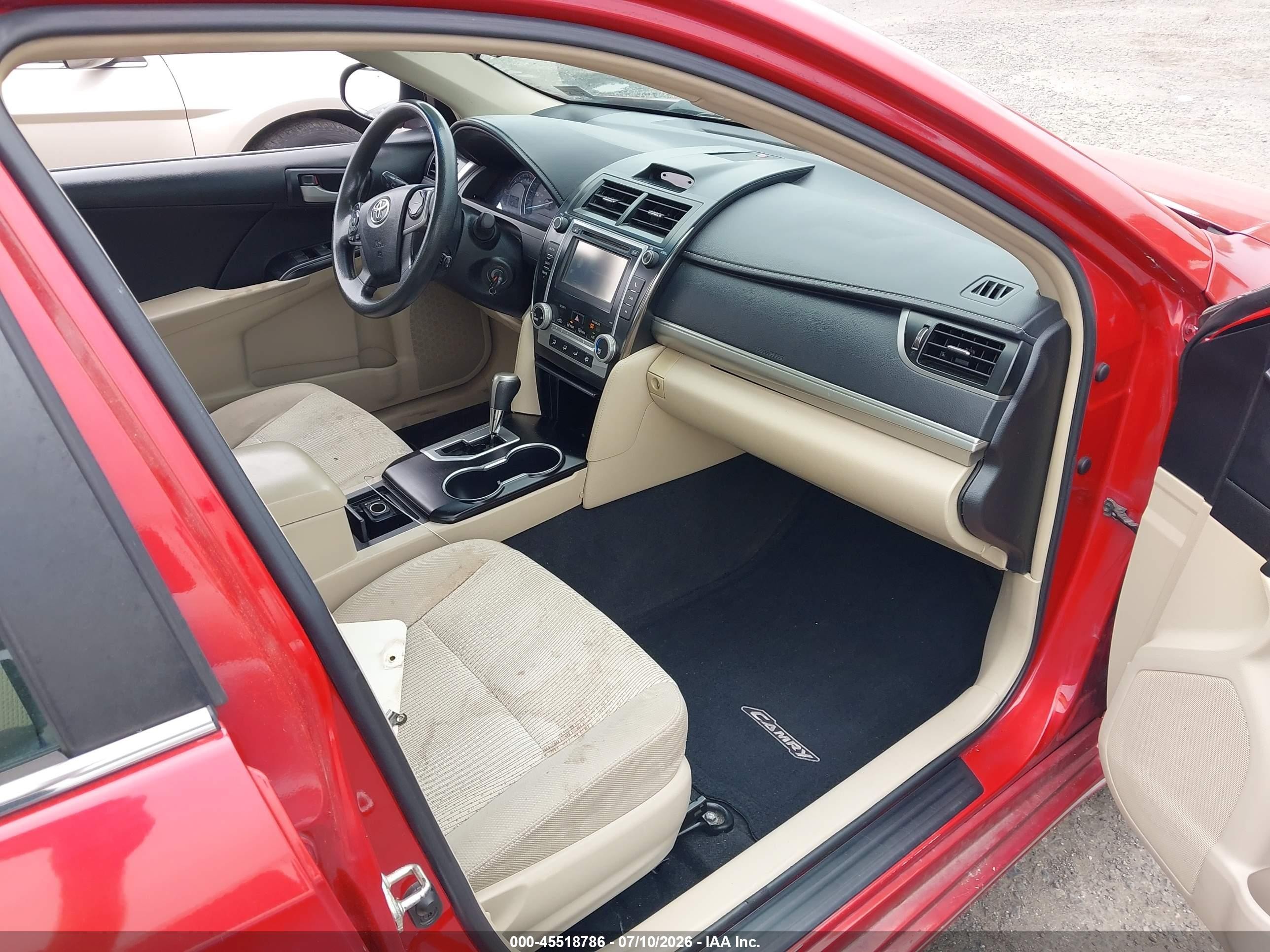 2013 Toyota Camry Le Красный vin: 4T1BF1FK2DU724420