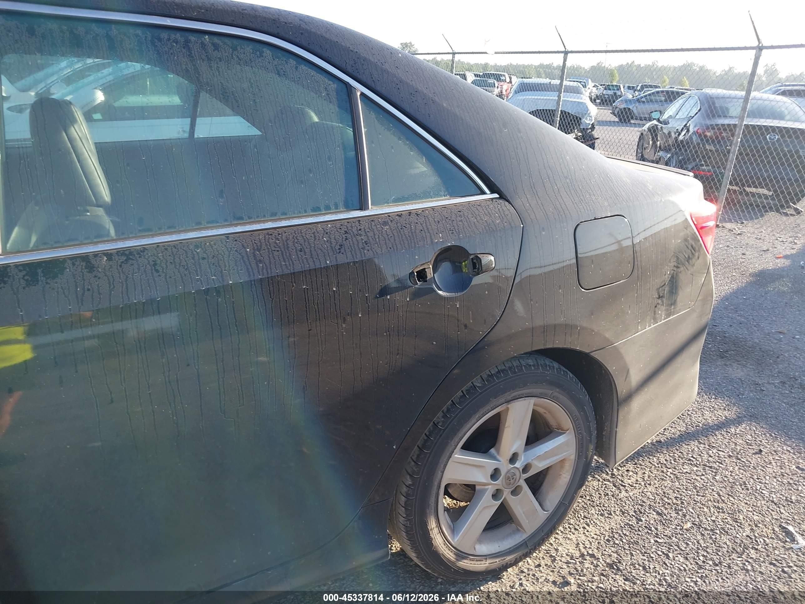 2014 Toyota Camry Se Черный vin: 4T1BF1FK2EU308434