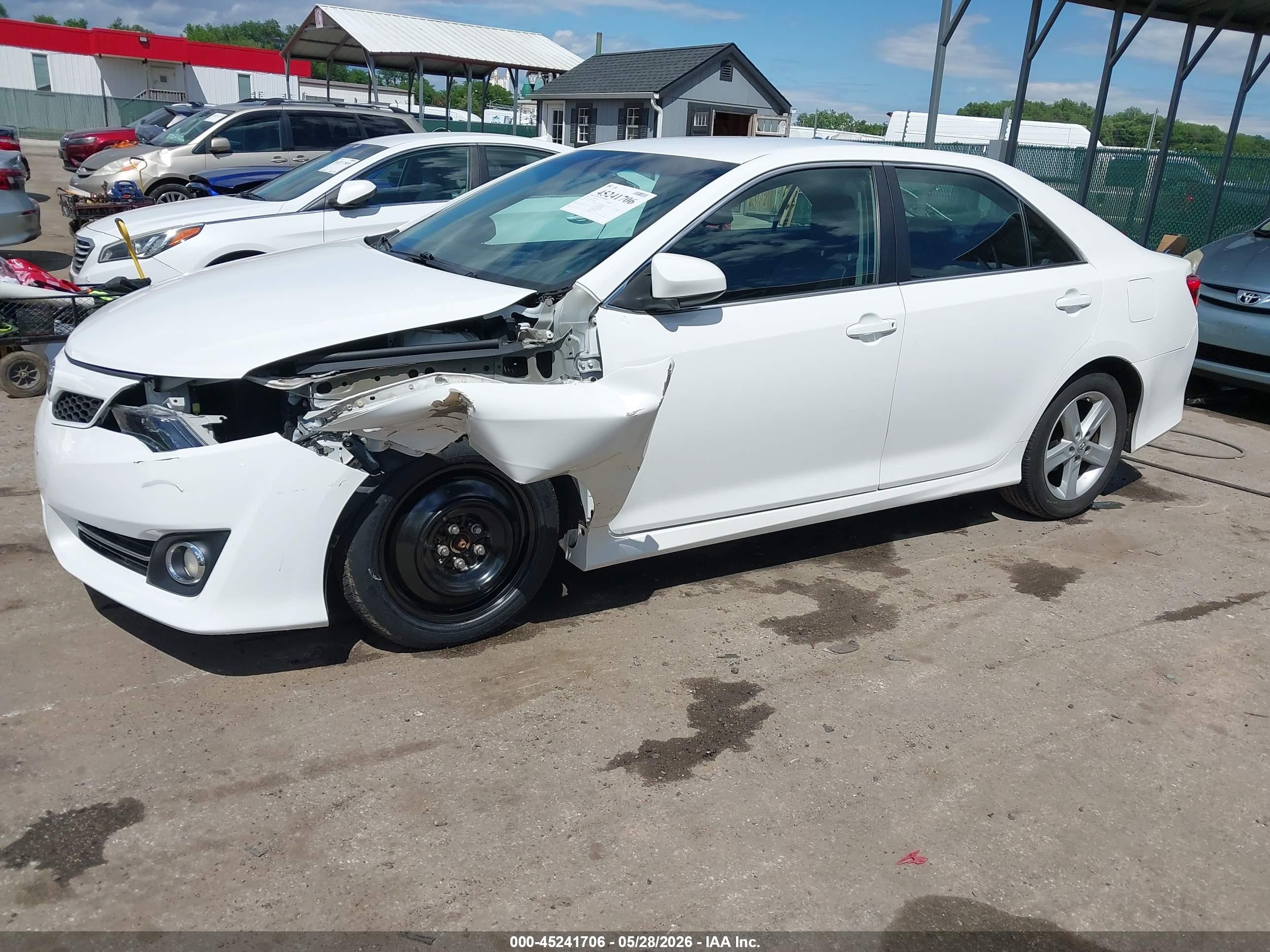 2014 Toyota Camry Se Белый vin: 4T1BF1FK2EU328540