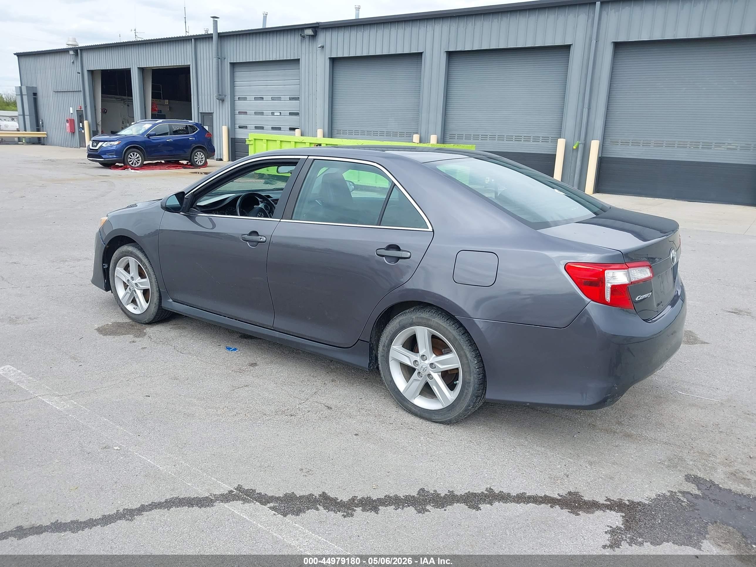 2014 Toyota Camry Se Серый vin: 4T1BF1FK2EU329493