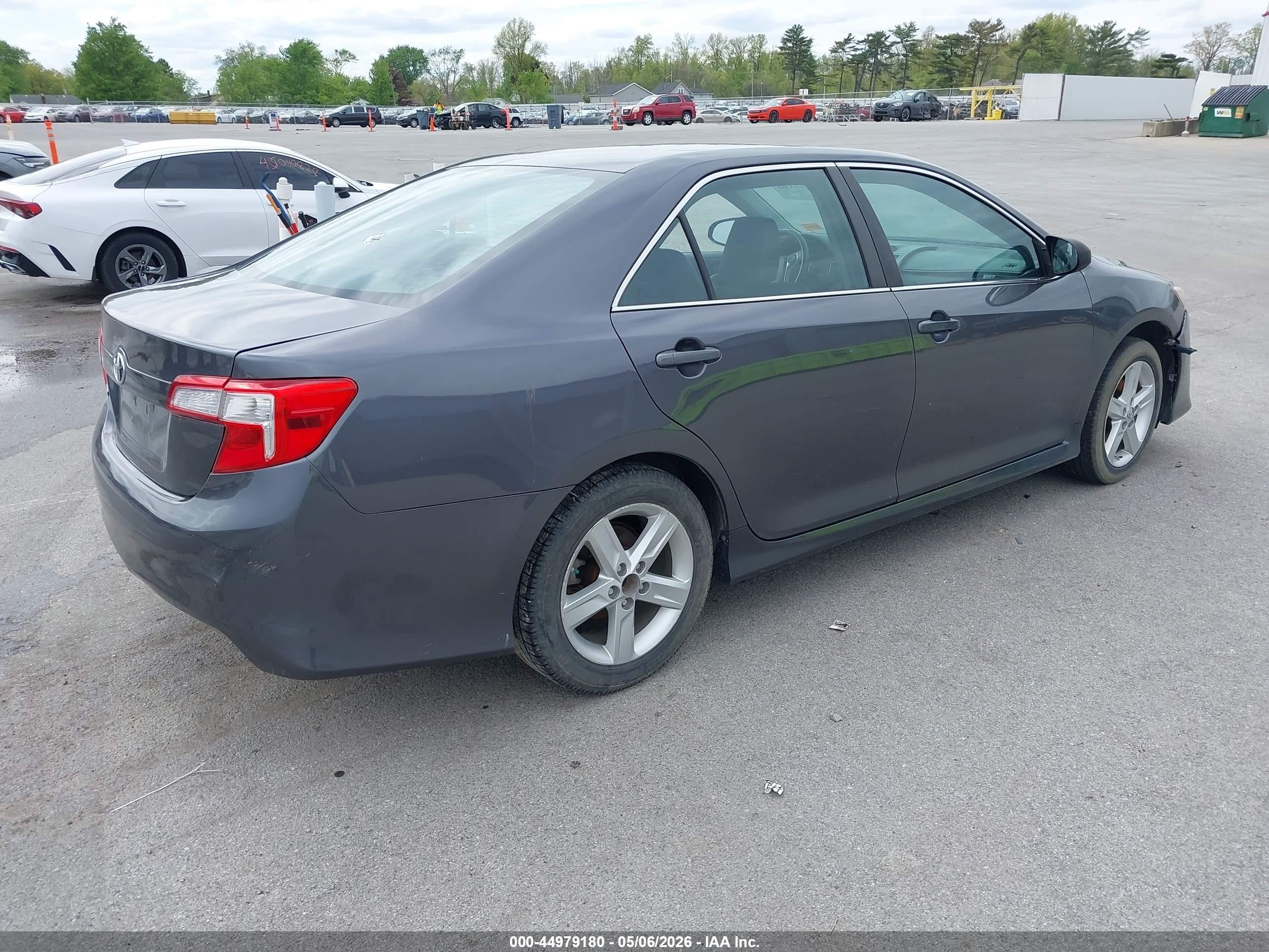 2014 Toyota Camry Se Серый vin: 4T1BF1FK2EU329493