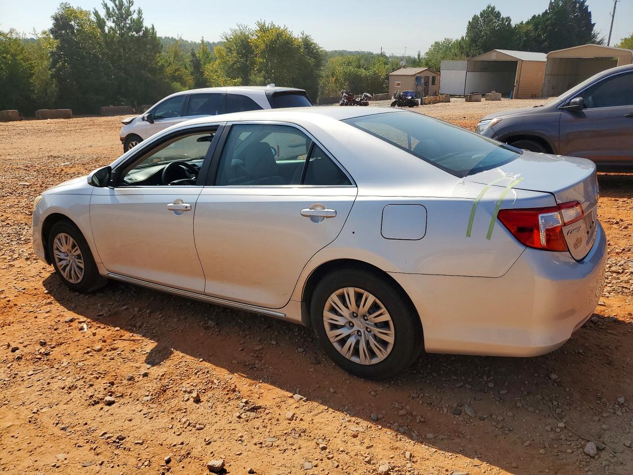 2014 Toyota Camry Le Silver vin: 4T1BF1FK2EU354118