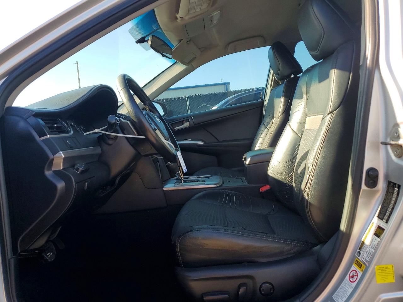 2014 Toyota Camry Se Серебряный vin: 4T1BF1FK2EU376281