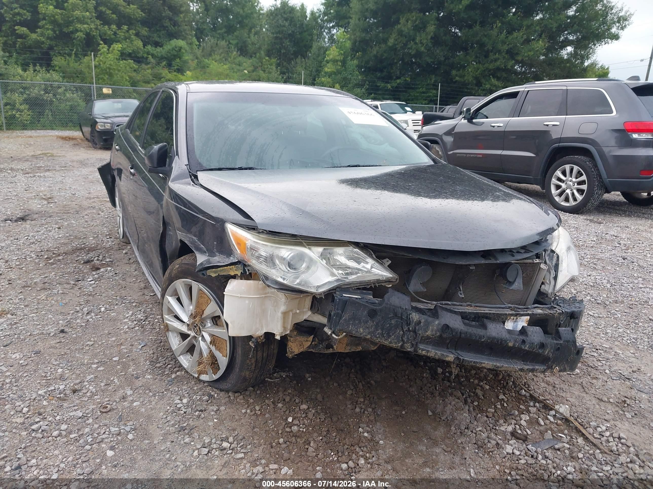 2014 Toyota Camry Le Gray vin: 4T1BF1FK2EU377298