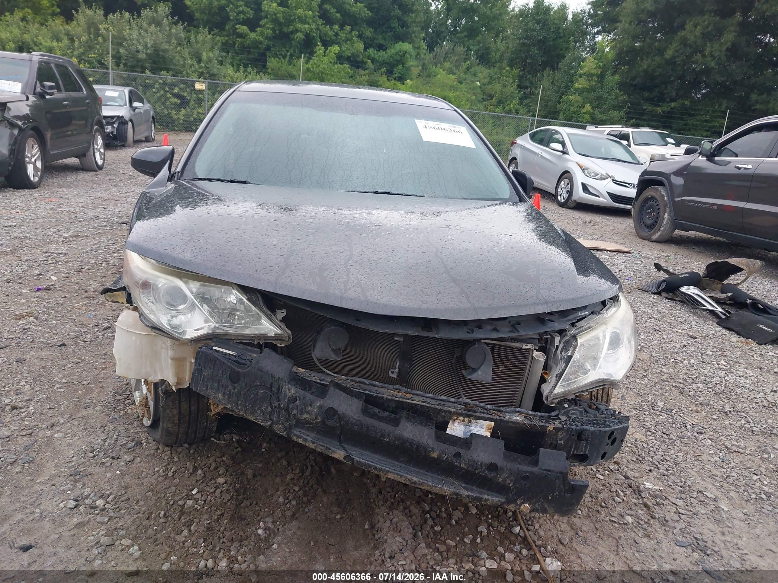 2014 Toyota Camry Le Gray vin: 4T1BF1FK2EU377298