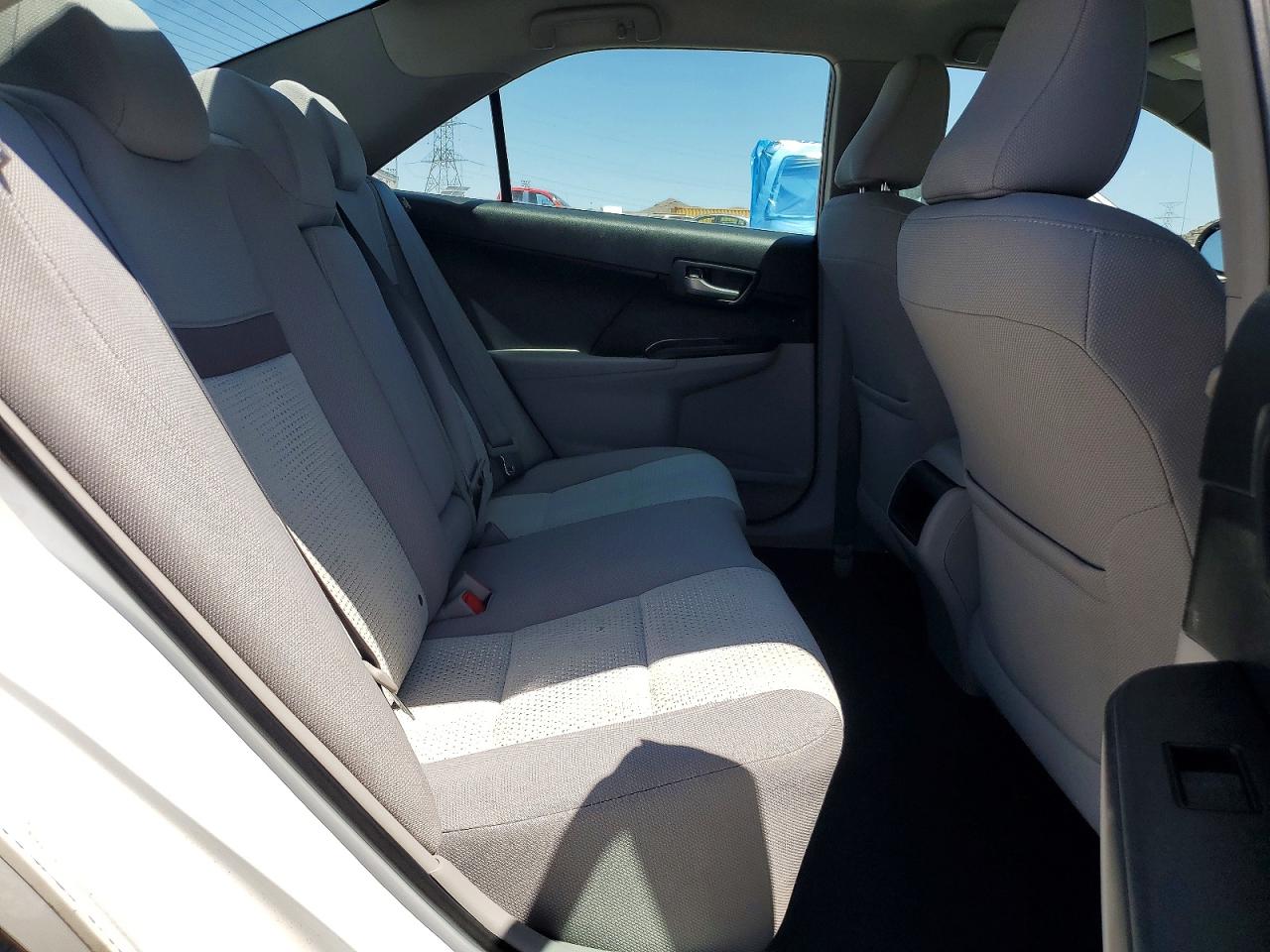 2014 Toyota Camry White vin: 4T1BF1FK2EU382131