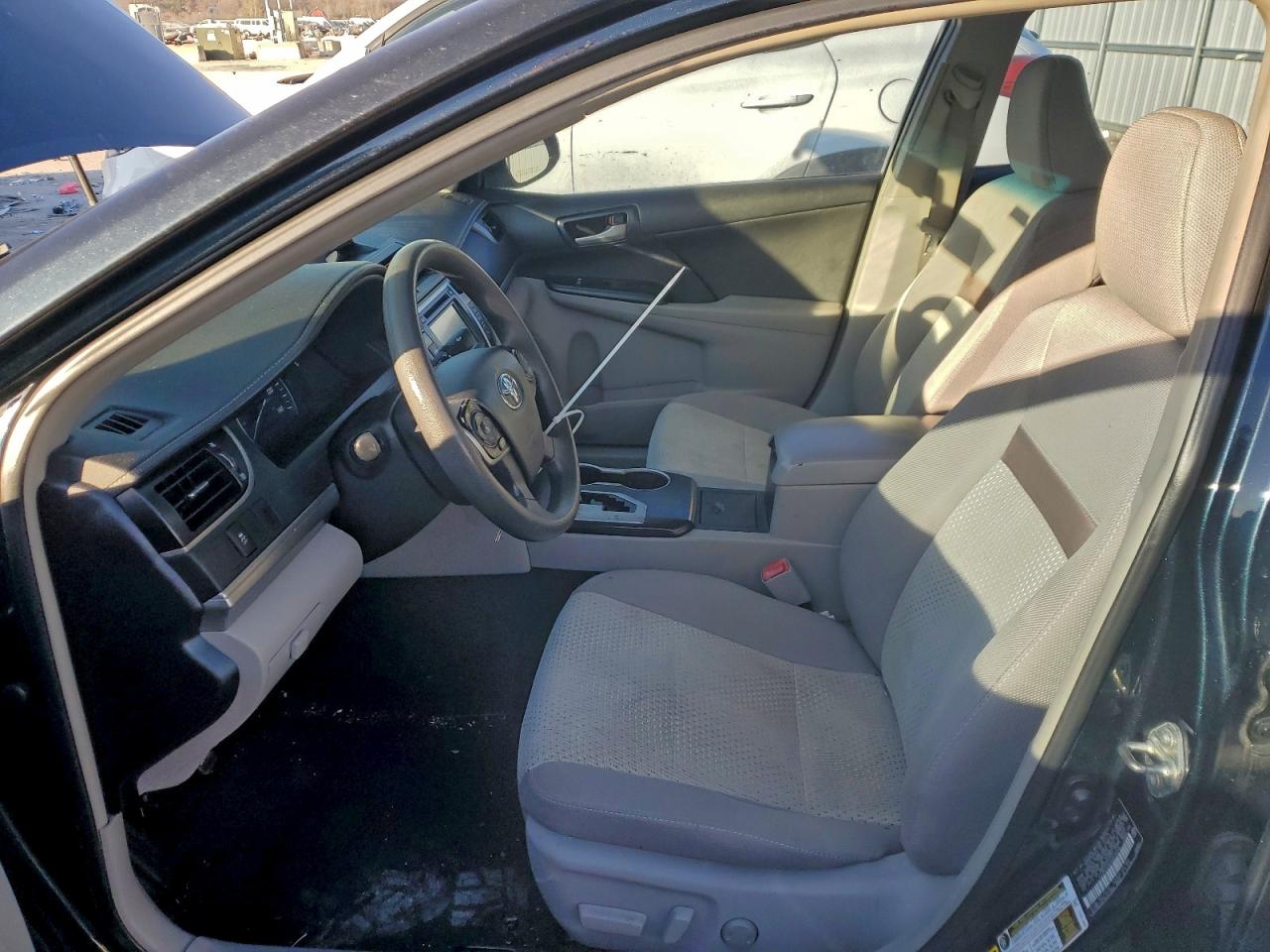 2014 Toyota Camry L Черный vin: 4T1BF1FK2EU415242