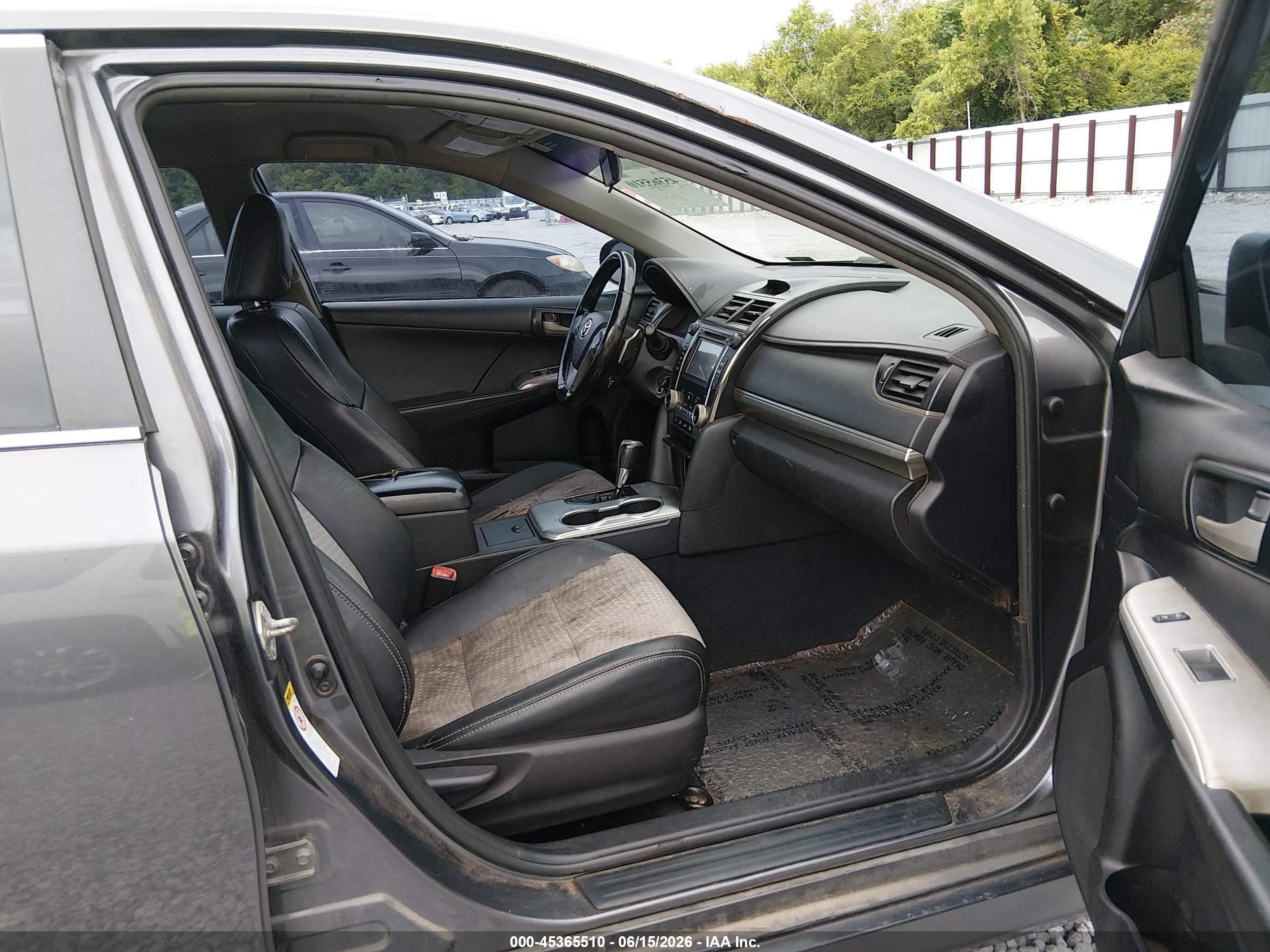 2014 Toyota Camry Se Black vin: 4T1BF1FK2EU421767