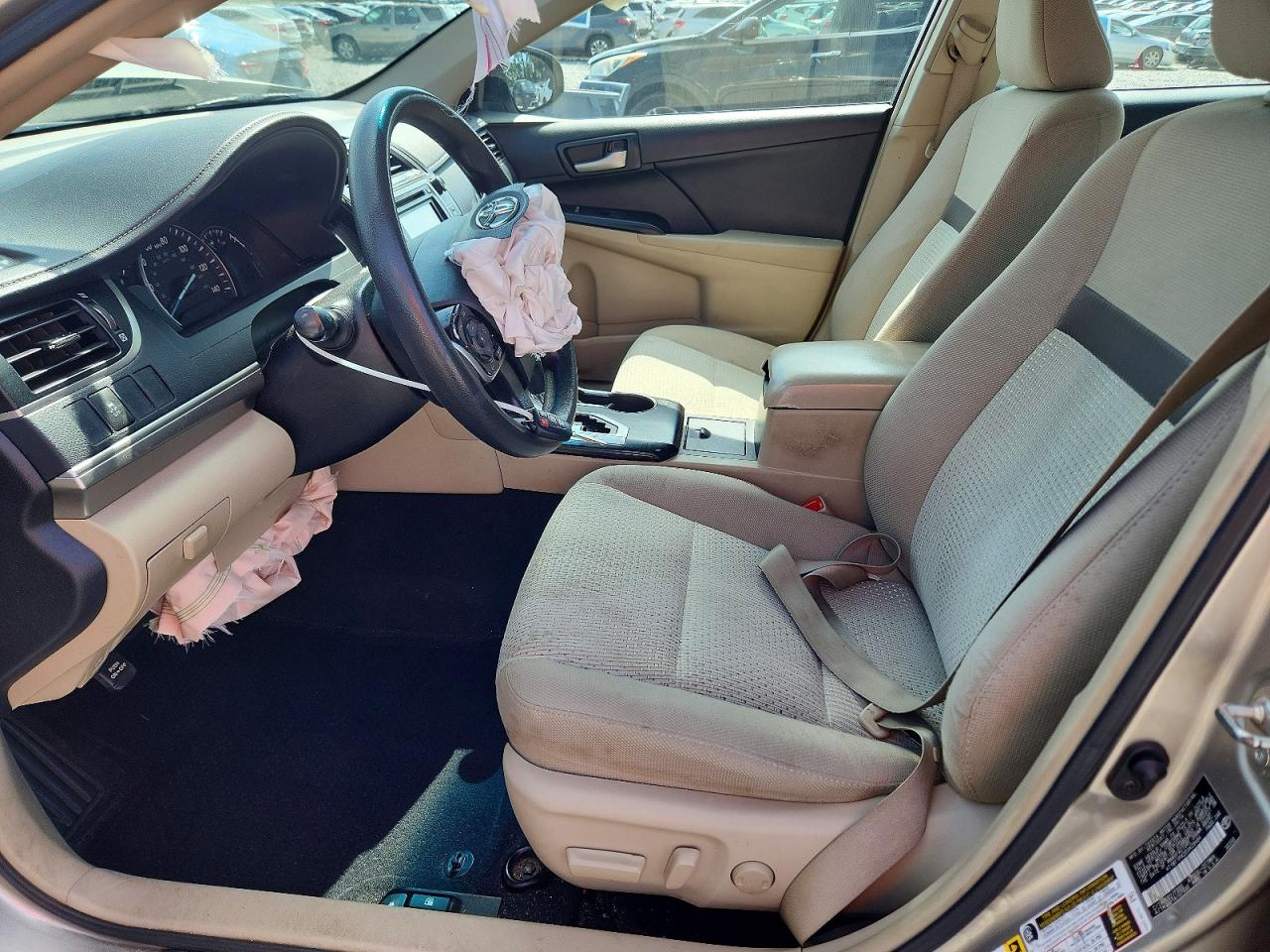 2014 Toyota Camry Le Tan vin: 4T1BF1FK2EU429464