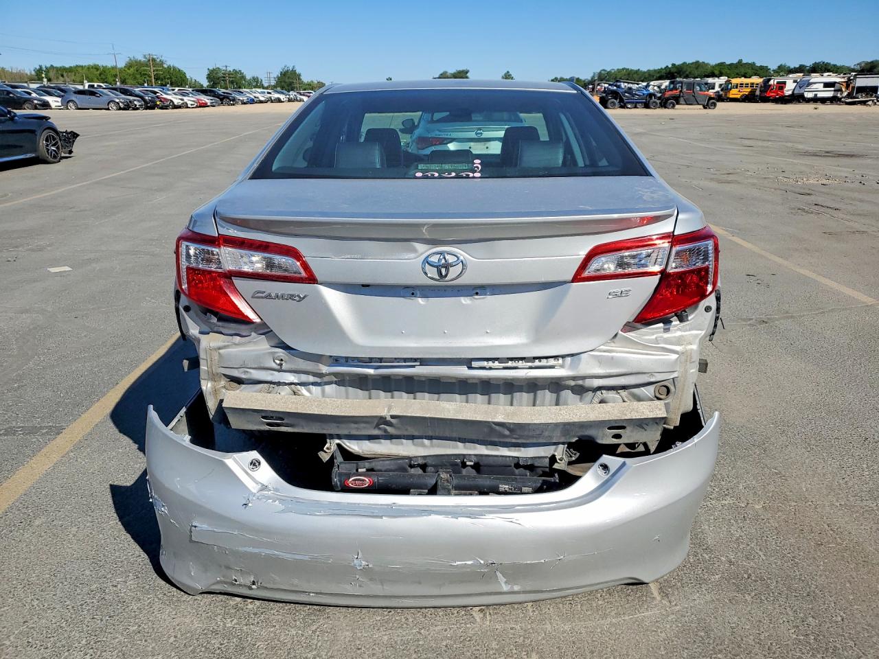 2014 Toyota Camry Se Серебряный vin: 4T1BF1FK2EU440738