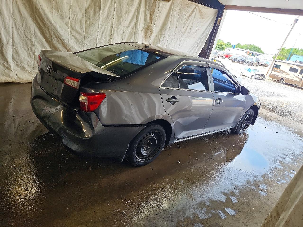 2014 Toyota Camry Le Серый vin: 4T1BF1FK2EU441680