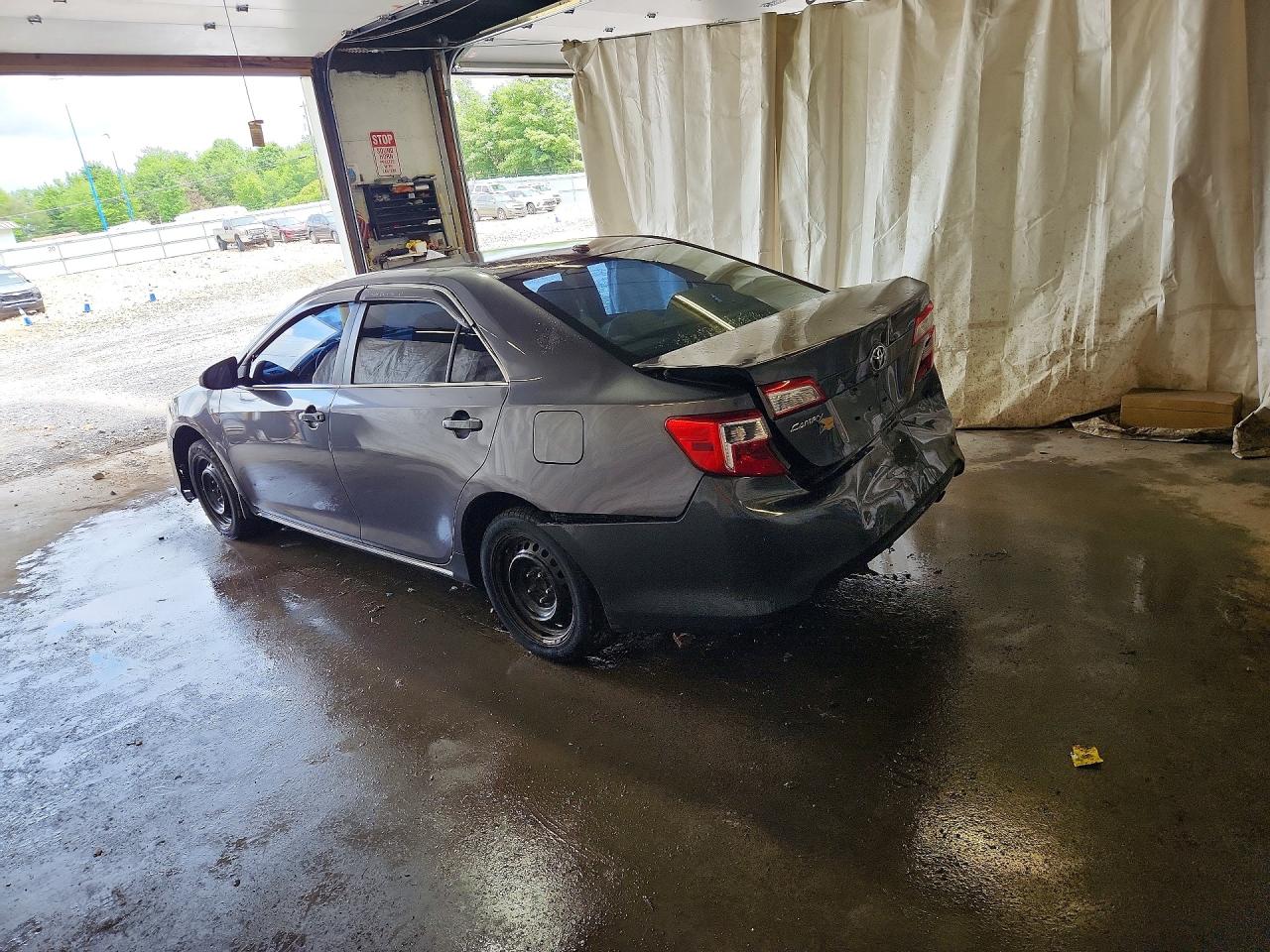 2014 Toyota Camry Le Серый vin: 4T1BF1FK2EU441680