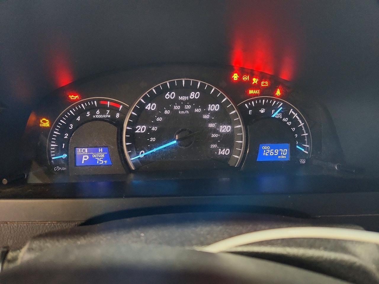 2014 Toyota Camry Le Серый vin: 4T1BF1FK2EU441680