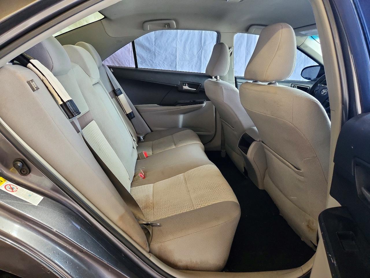 2014 Toyota Camry Le Серый vin: 4T1BF1FK2EU441680