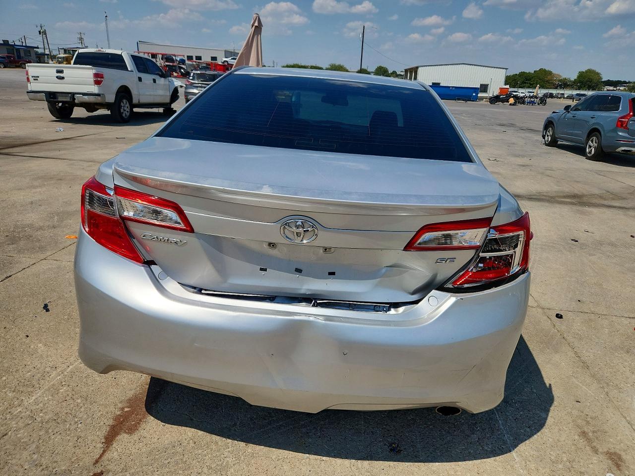 2014 Toyota Camry Se Silver vin: 4T1BF1FK2EU453845