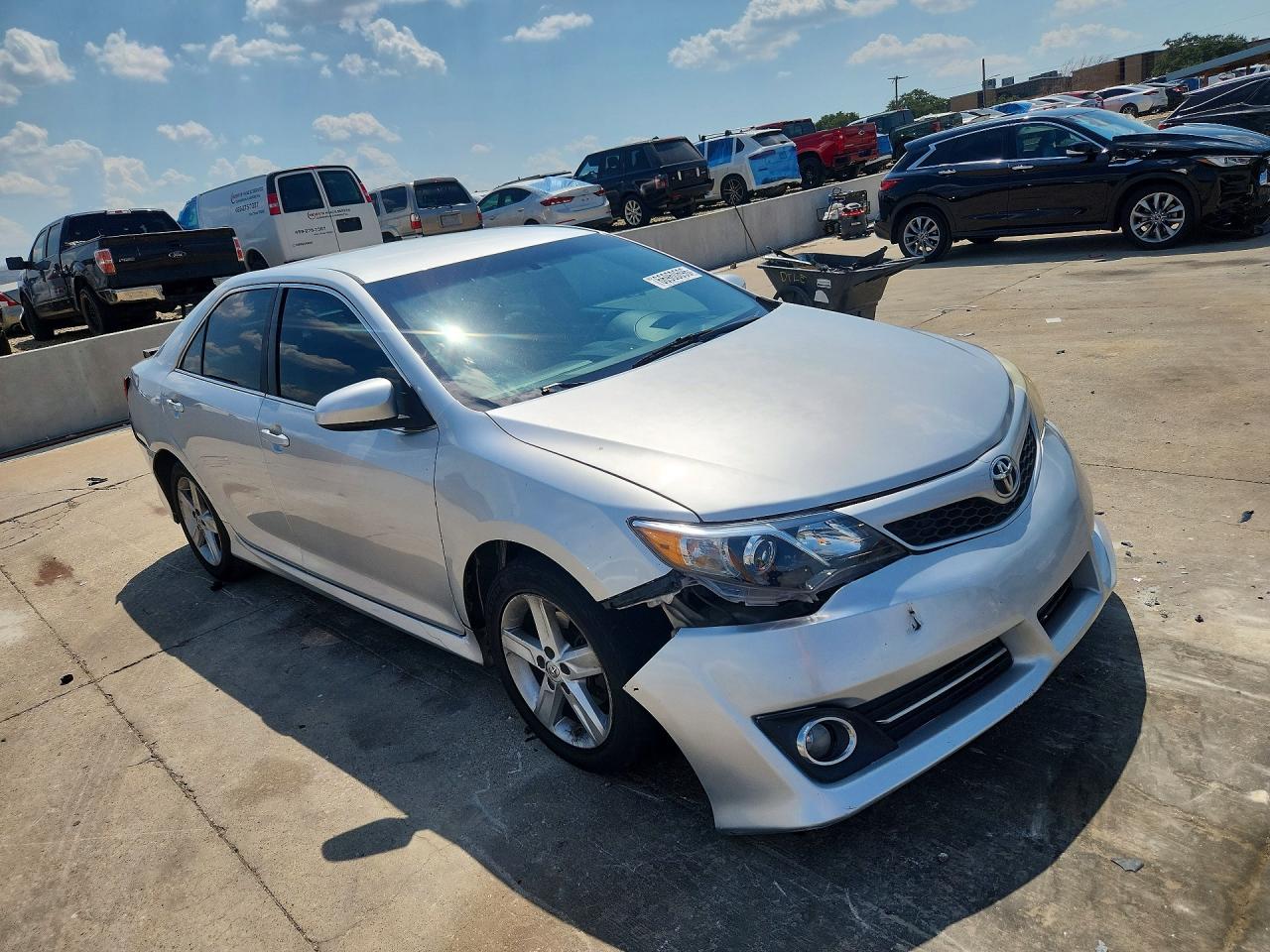 2014 Toyota Camry Se Silver vin: 4T1BF1FK2EU453845