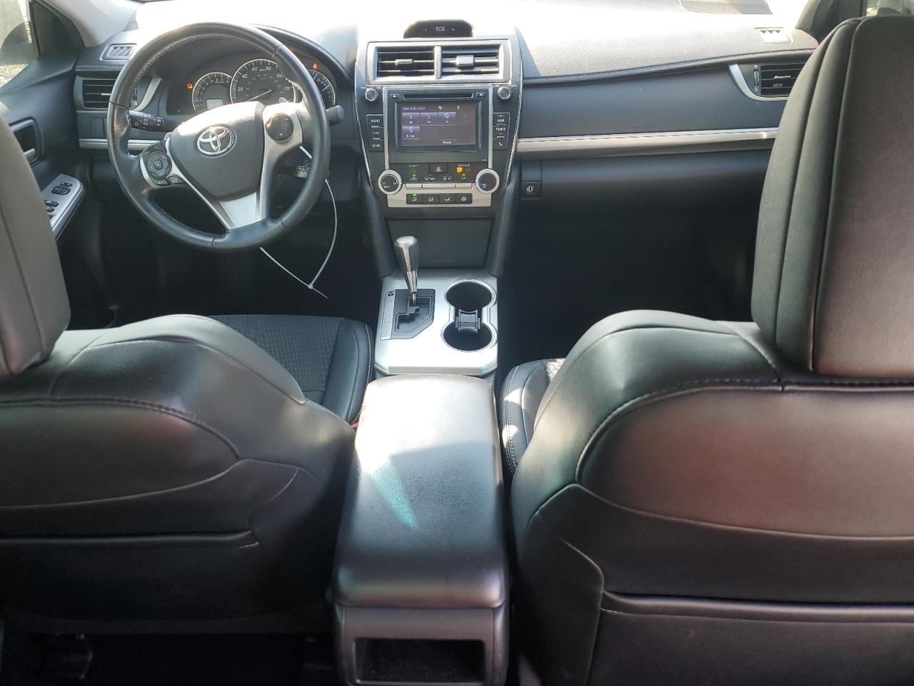 2014 Toyota Camry L Серый vin: 4T1BF1FK2EU463579