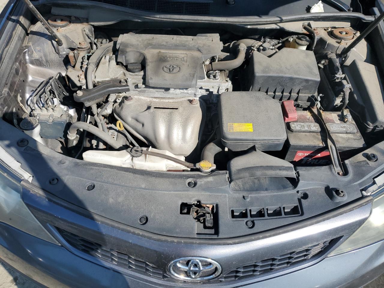 2014 Toyota Camry L Серый vin: 4T1BF1FK2EU463579
