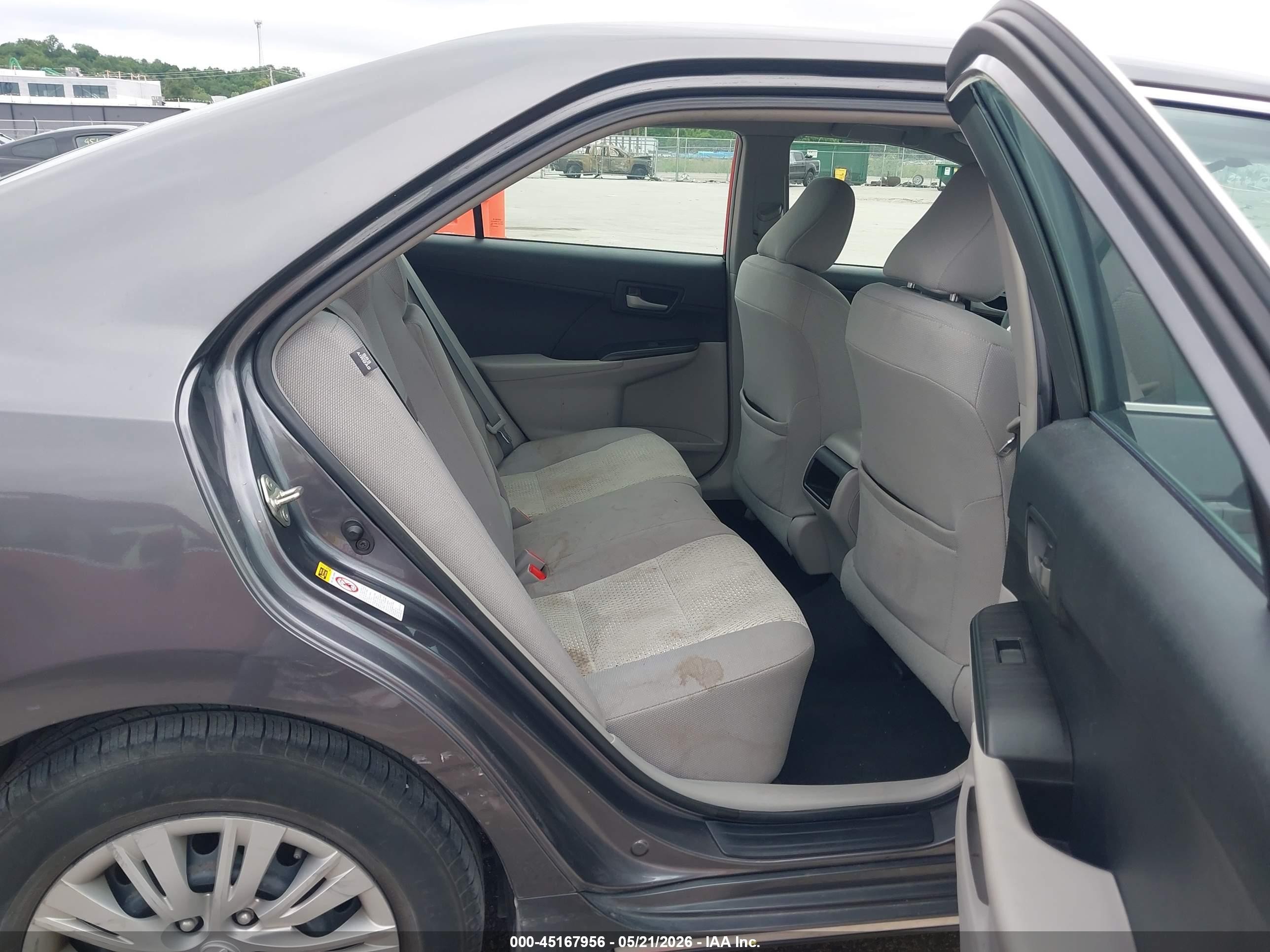 2014 Toyota Camry Le Gray vin: 4T1BF1FK2EU468393