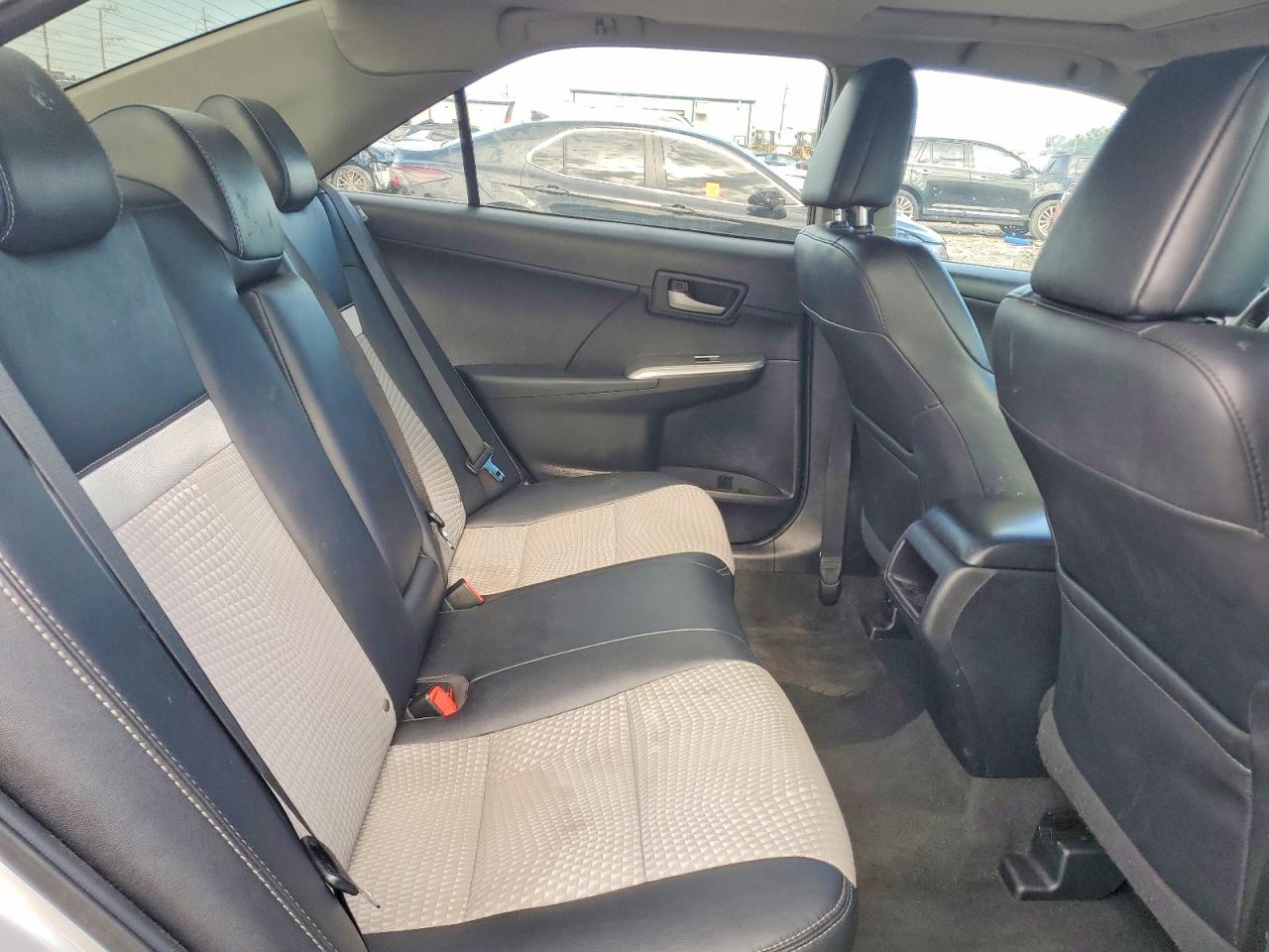 2014 Toyota Camry Se Sport Silver vin: 4T1BF1FK2EU726489