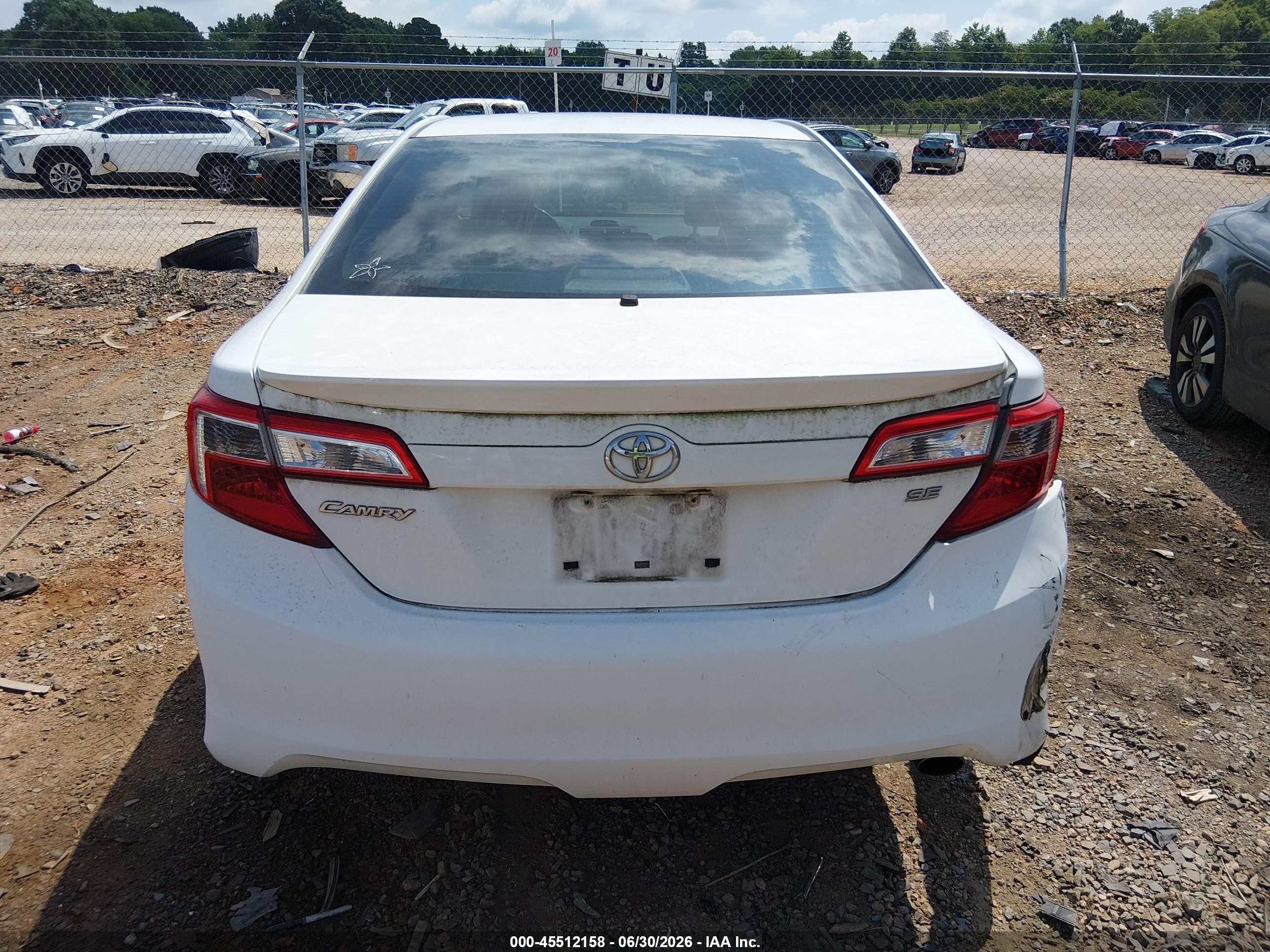 2014 Toyota Camry Se Белый vin: 4T1BF1FK2EU728601