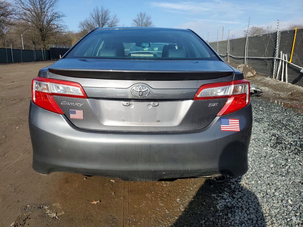 2014 Toyota Camry L Gray vin: 4T1BF1FK2EU740179