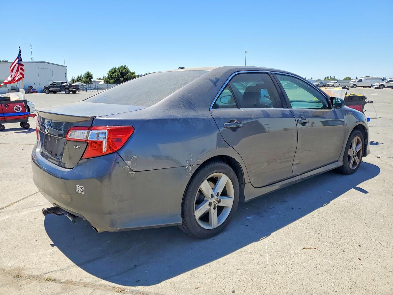 2014 Toyota Camry Se Gray vin: 4T1BF1FK2EU741221